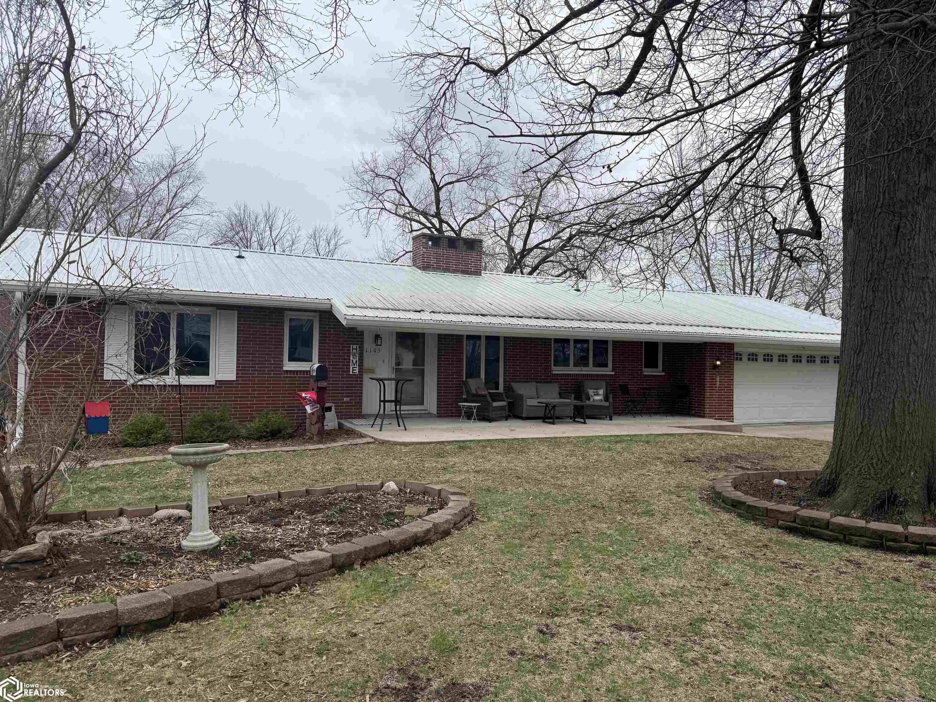 1105 E Jefferson Avenue, Fairfield, Iowa image 1