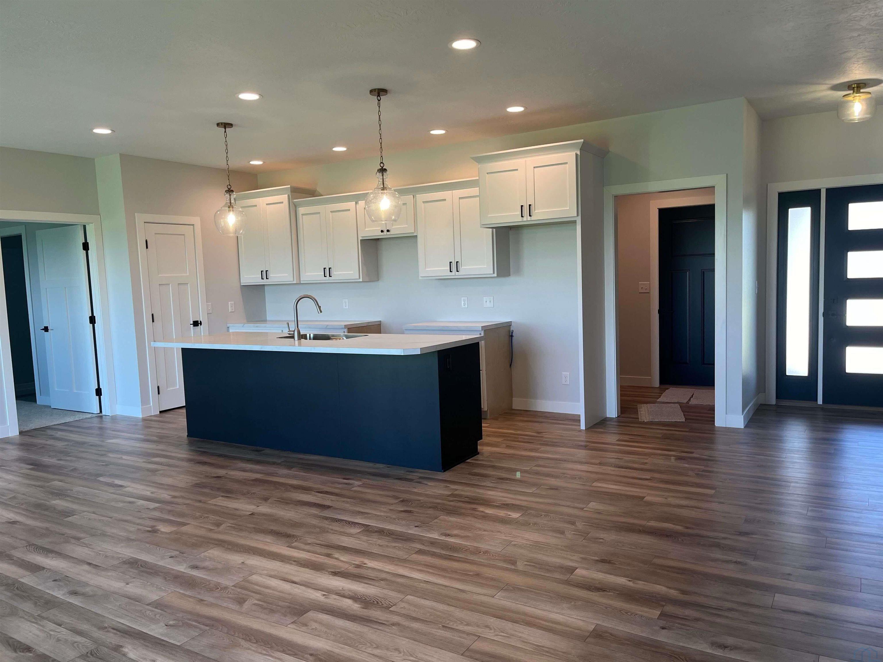 MLS #824989