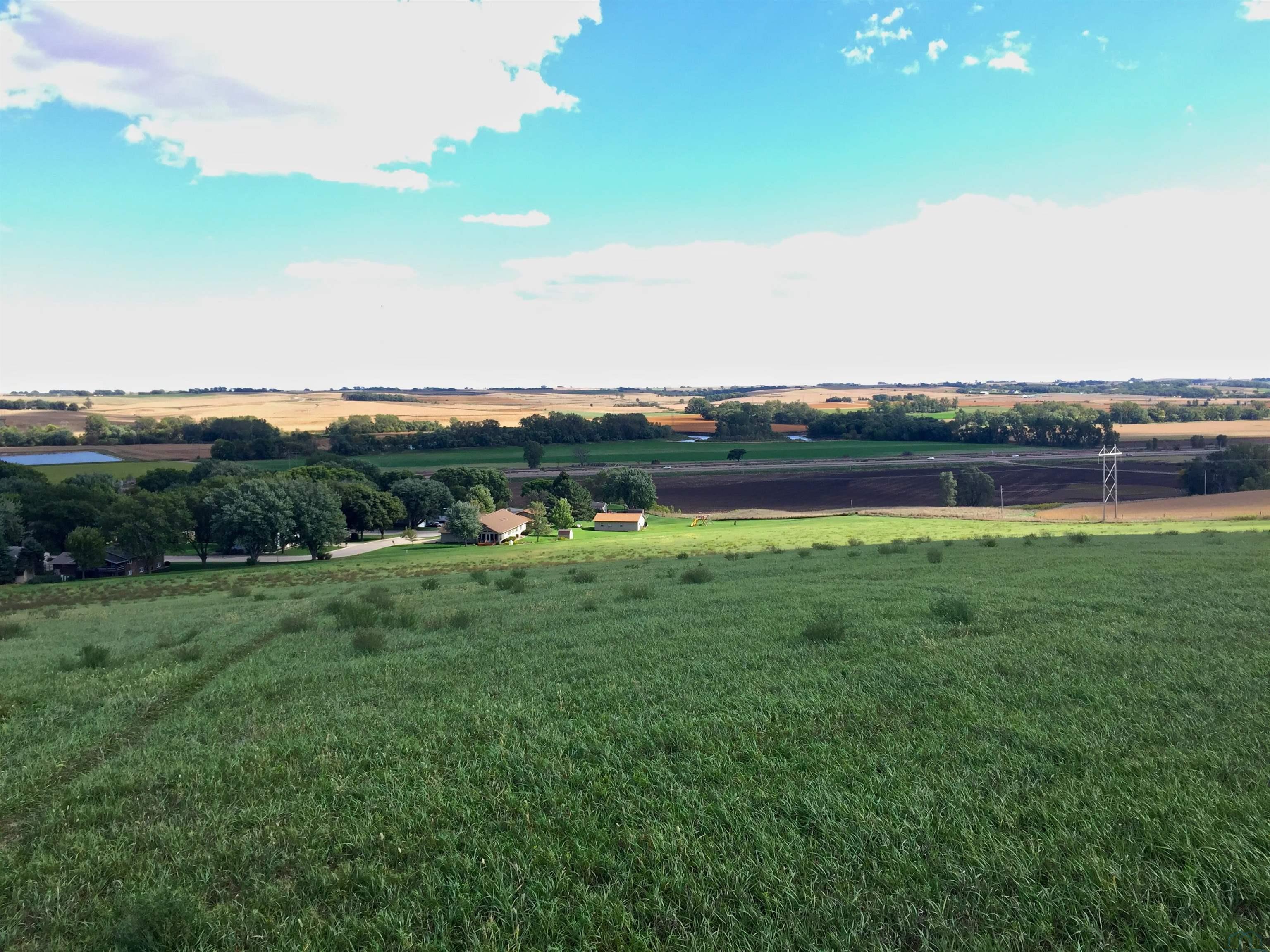 LOT 26 BlackHawk Ridge