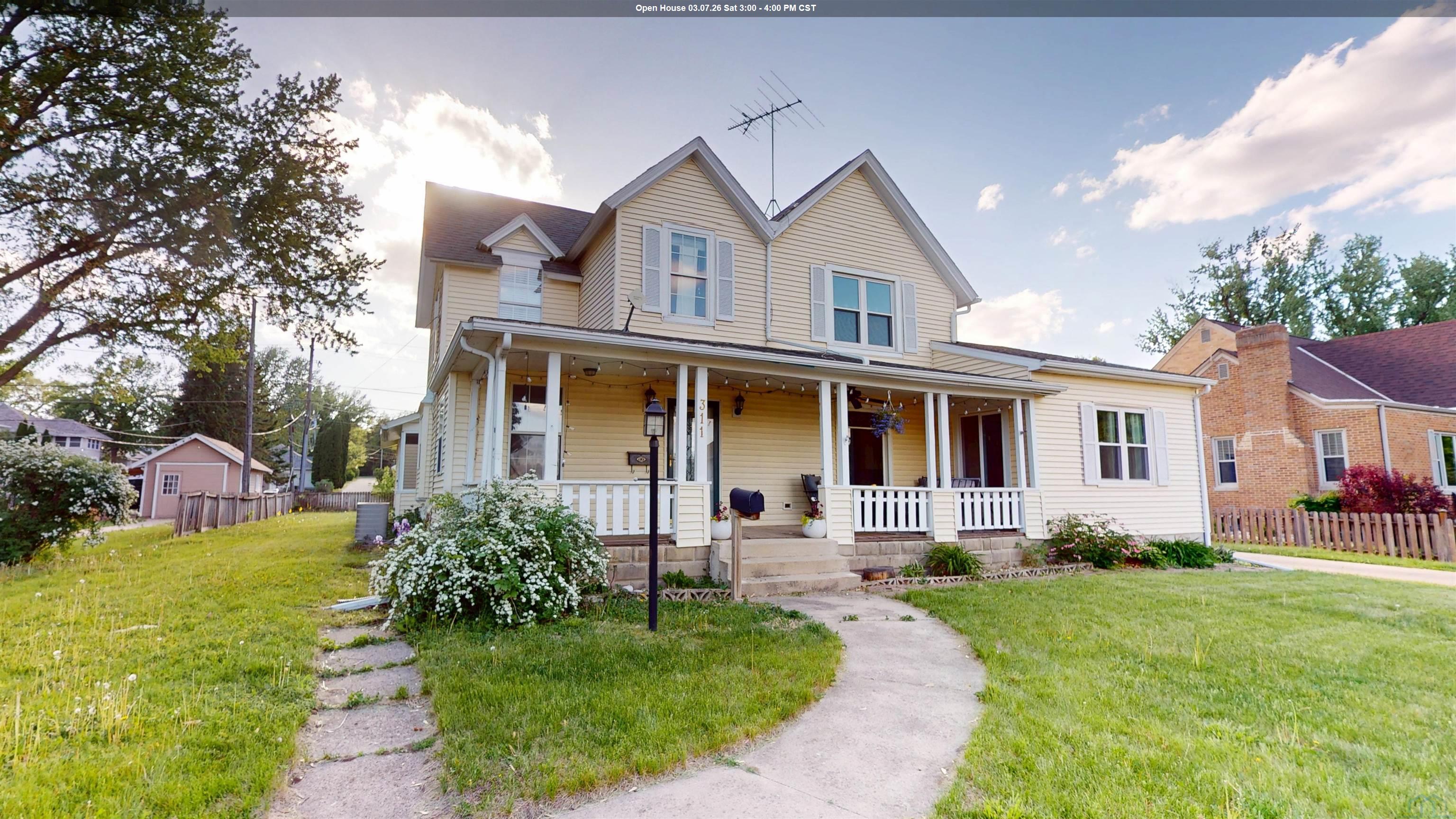 311 11TH ST N, Cherokee, IA 51012 