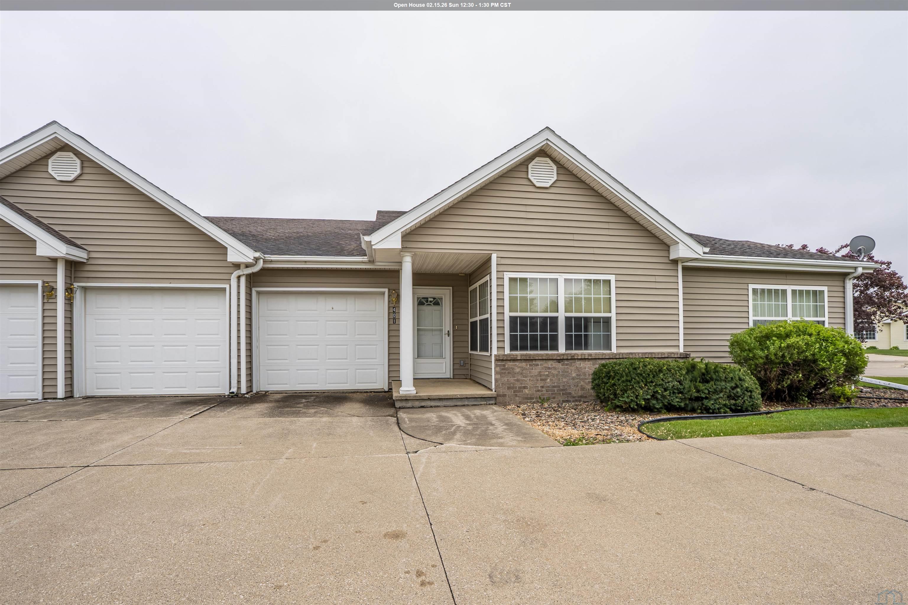 790 Cedar View Dr #401, LeMars, IA 51031 