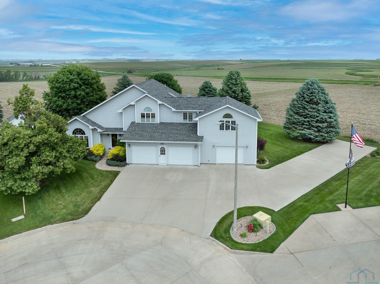315 Kurtz Drive, Kingsley, IA 51028 