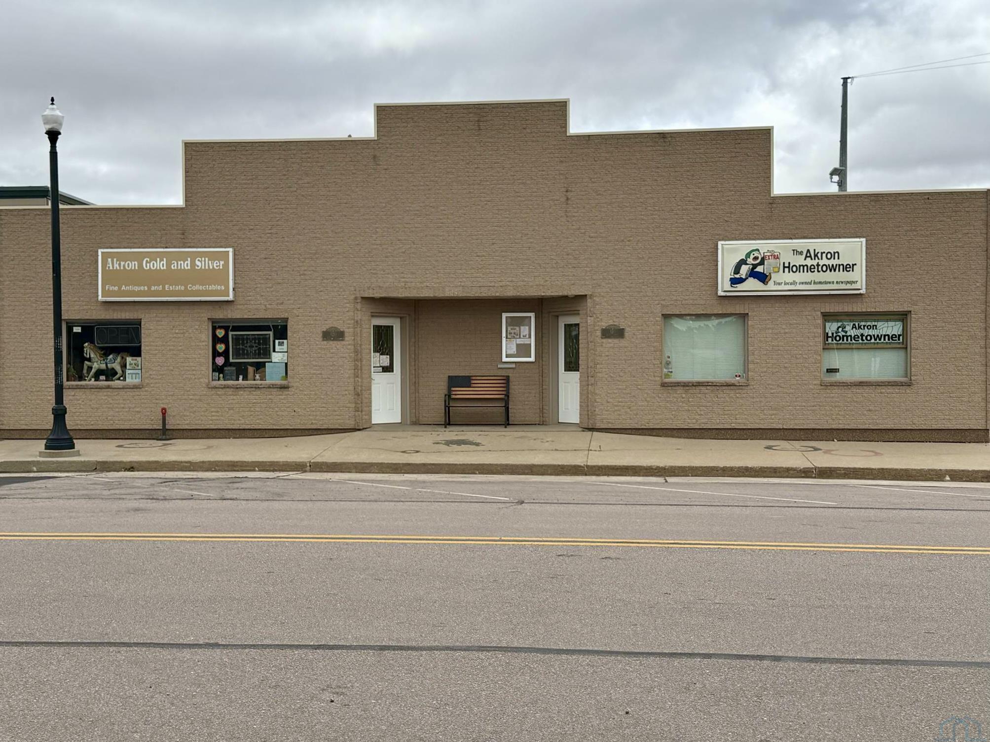 110 Reed St, Akron, IA 51001 