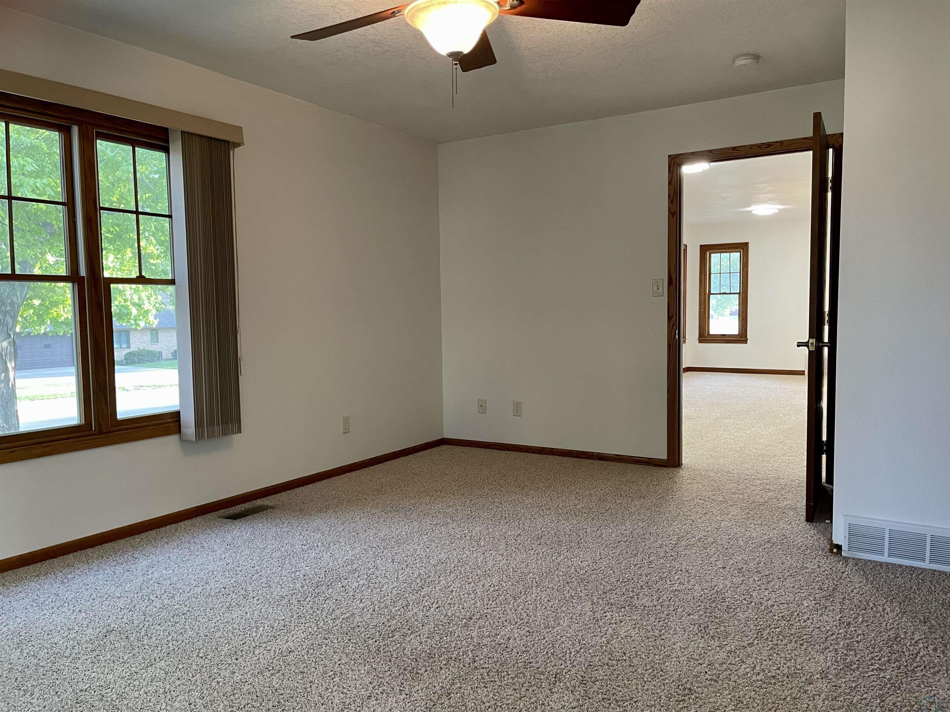 MLS #830055