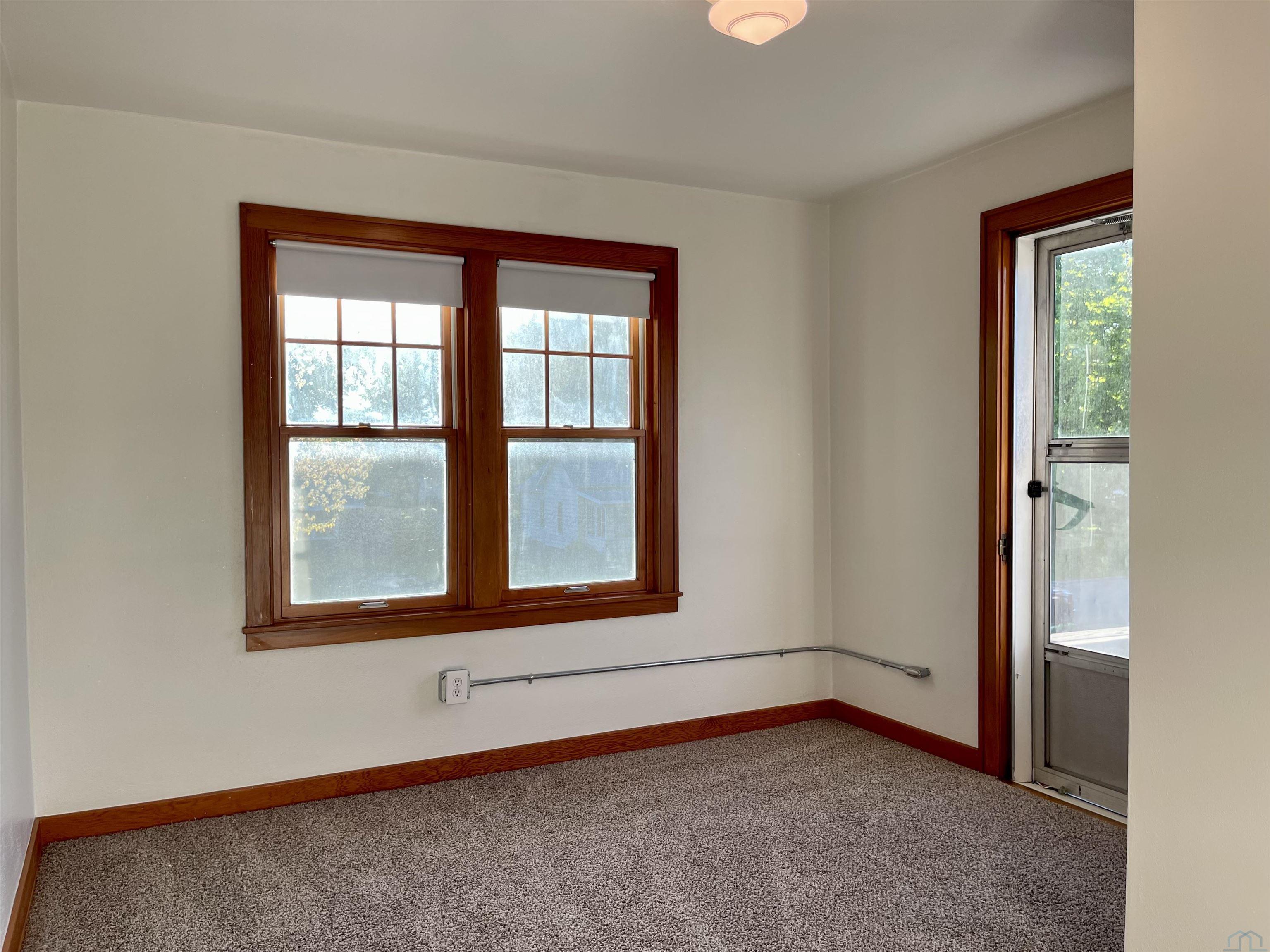 MLS #830055