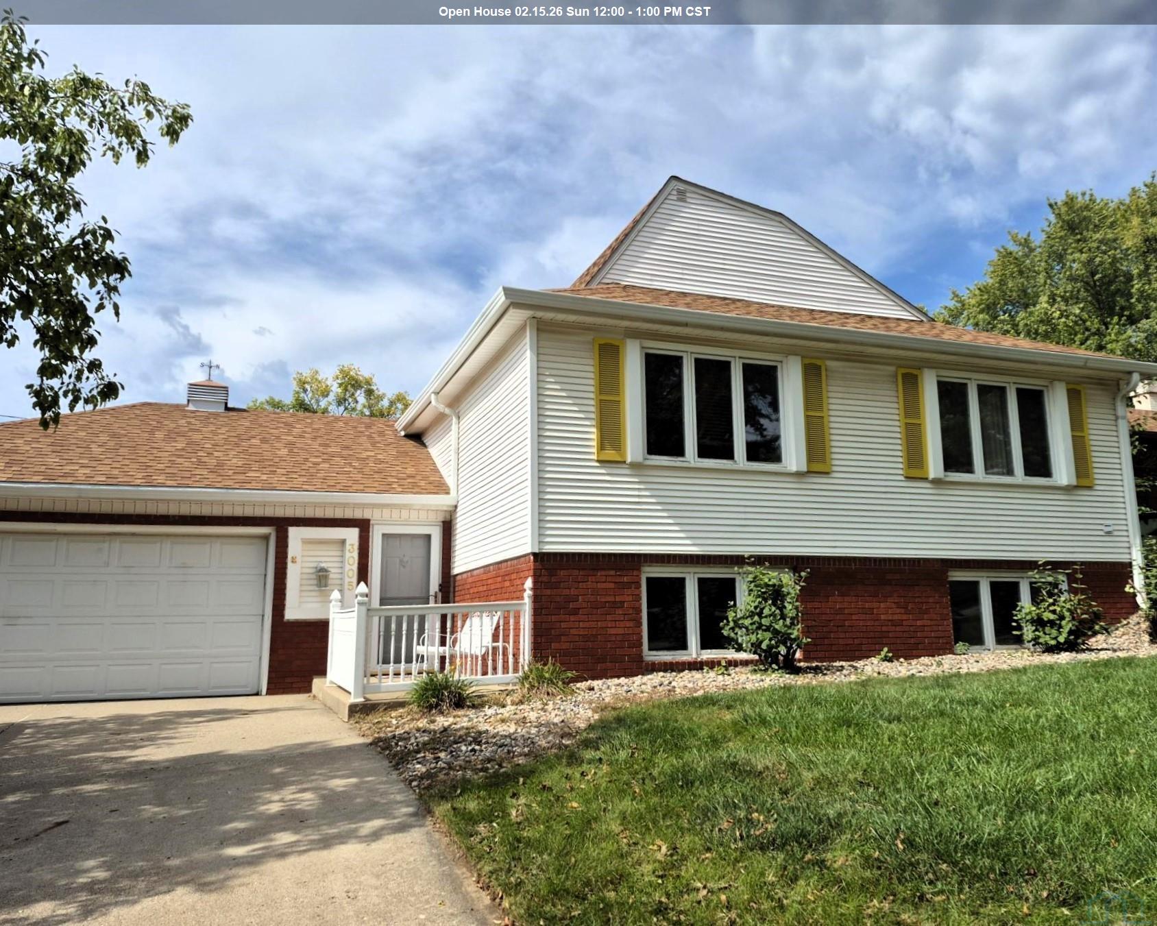 3005 NORMAN DR, Sioux City, IA 51104 