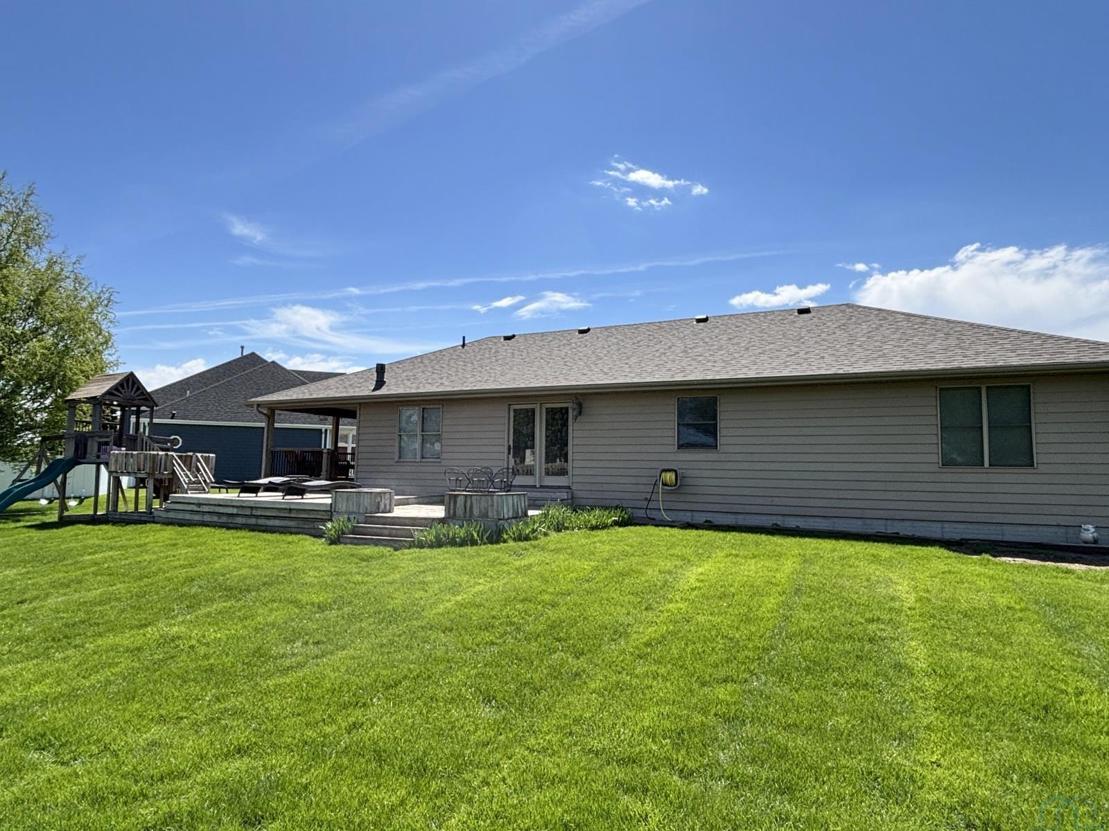 MLS #830674