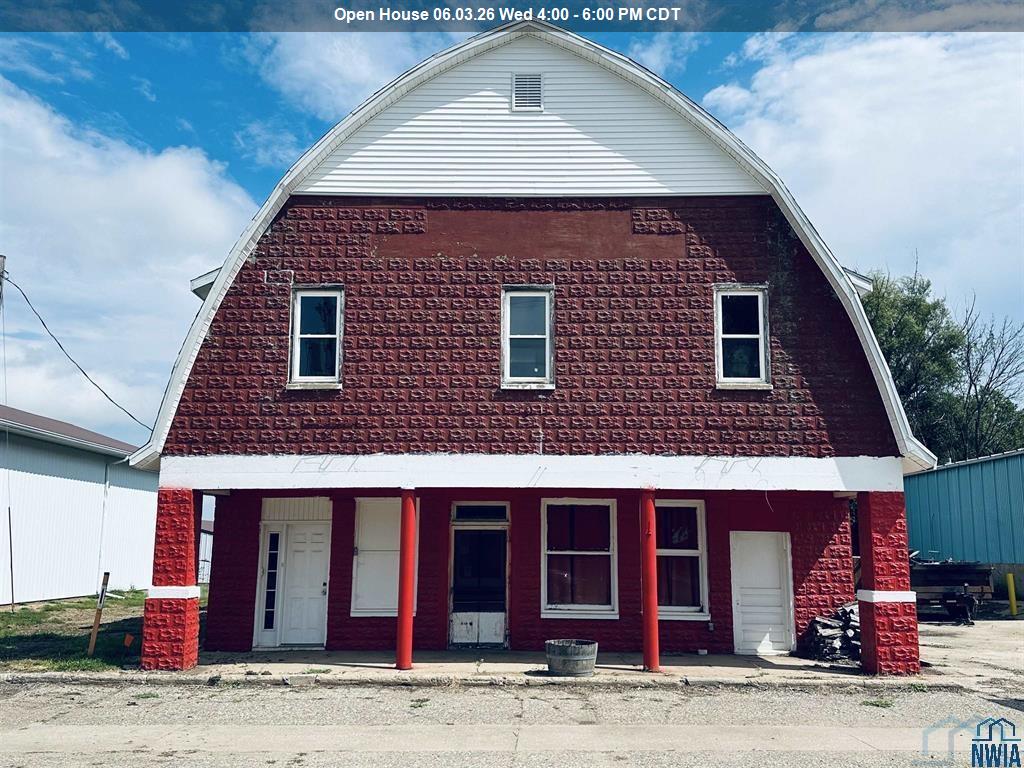 77 Deer Run Trail, Climbing Hill, IA 51015 