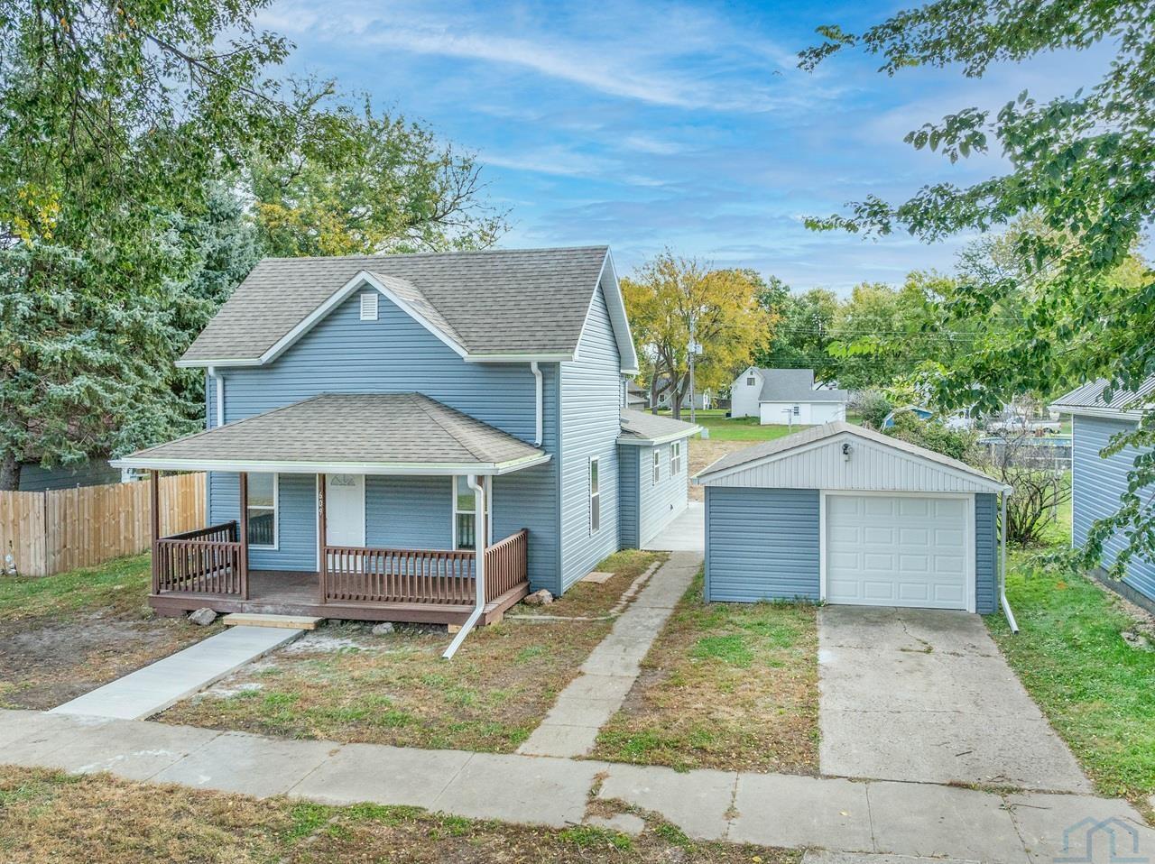 609 West Street, Whiting, IA 51063 