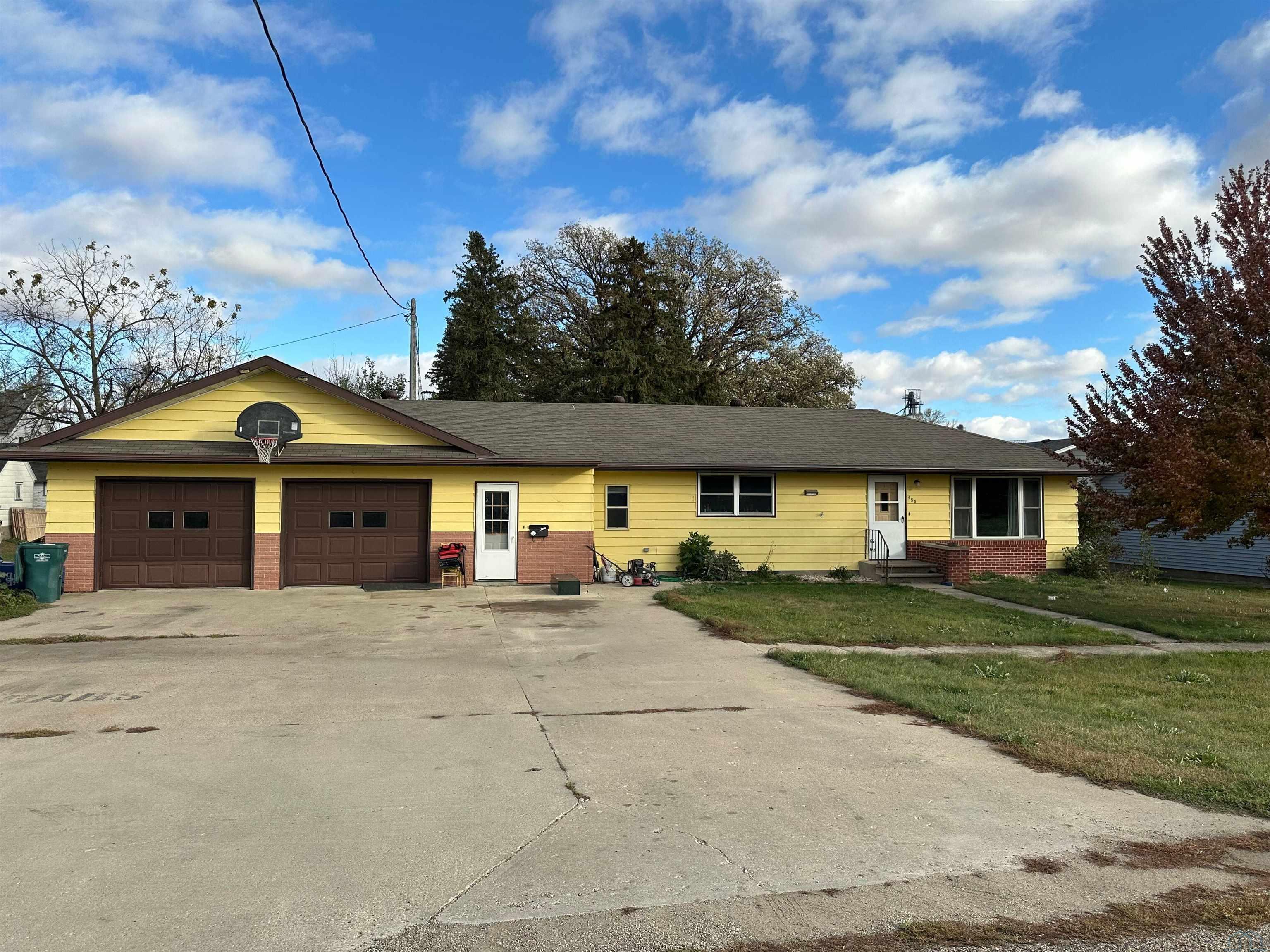 MLS #830739