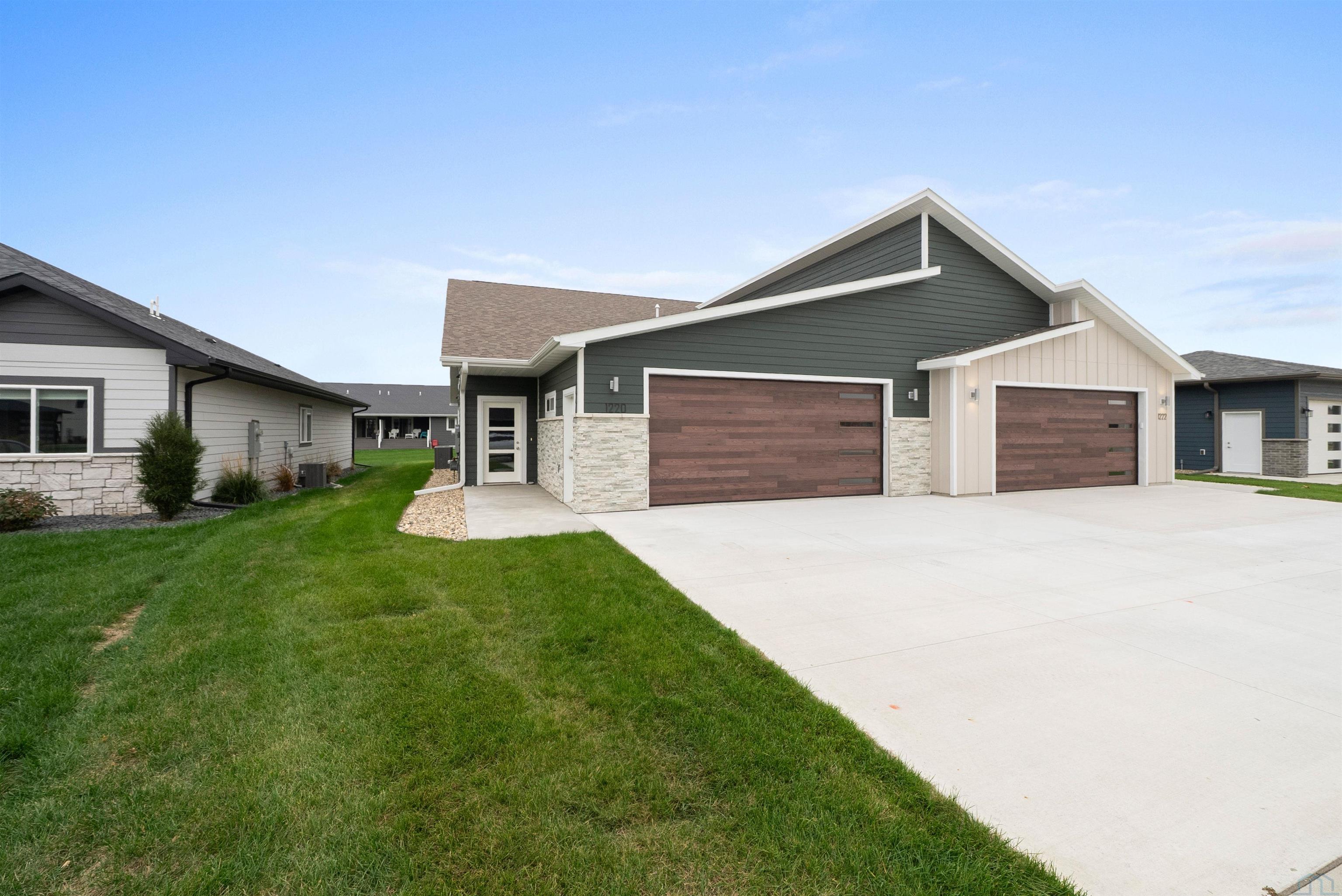 1222 Zitkala-Sa Trl., Vermillion, SD 57069 