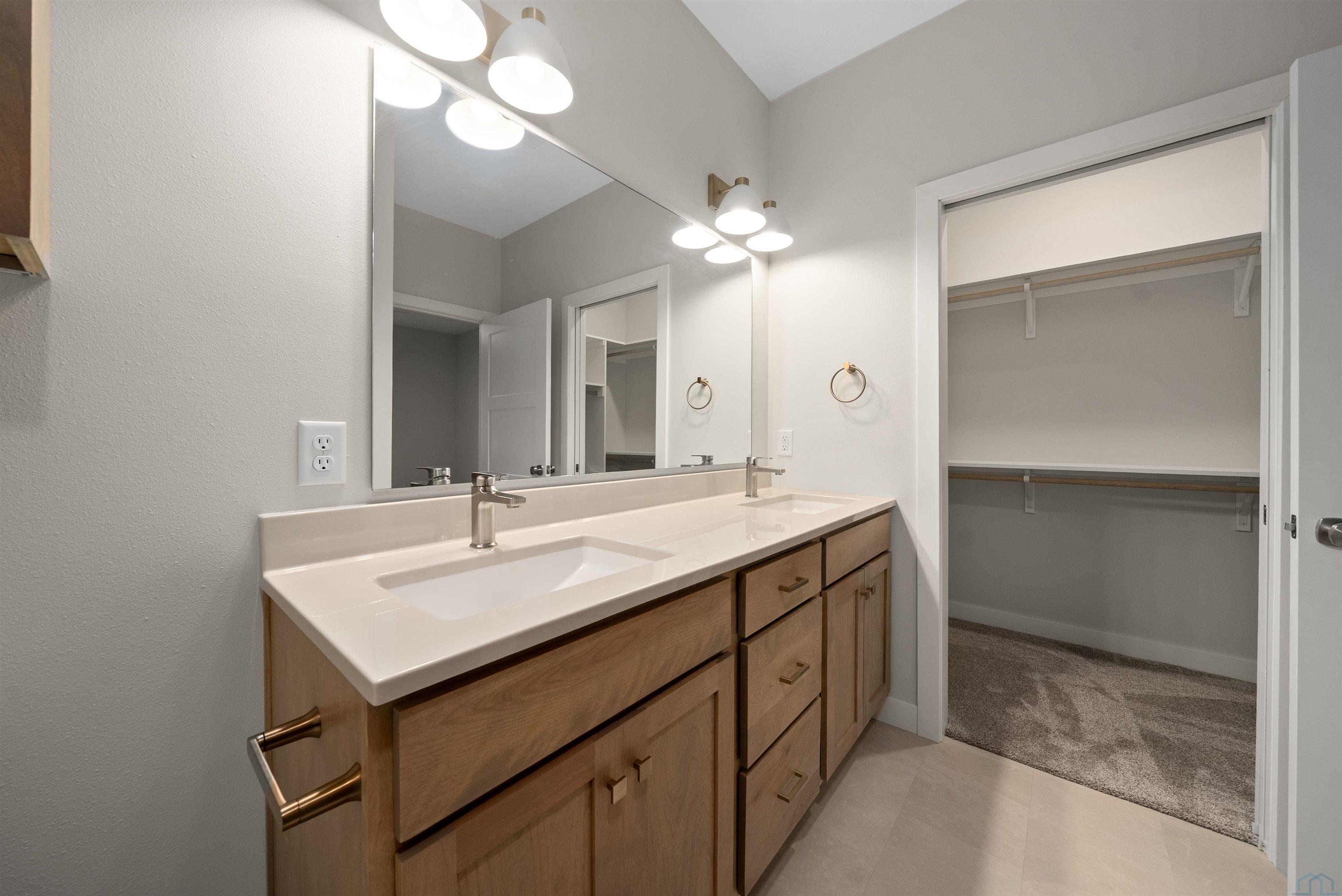 MLS #830765