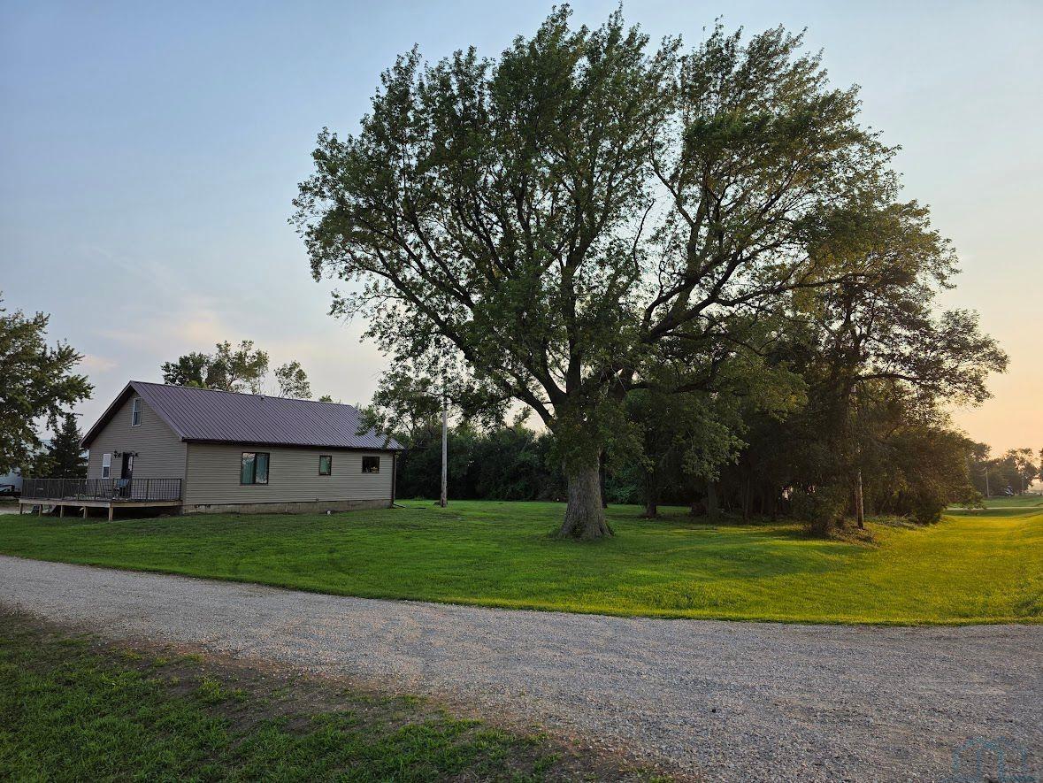 865 Matlock Blvd., Sheldon, IA 51201 