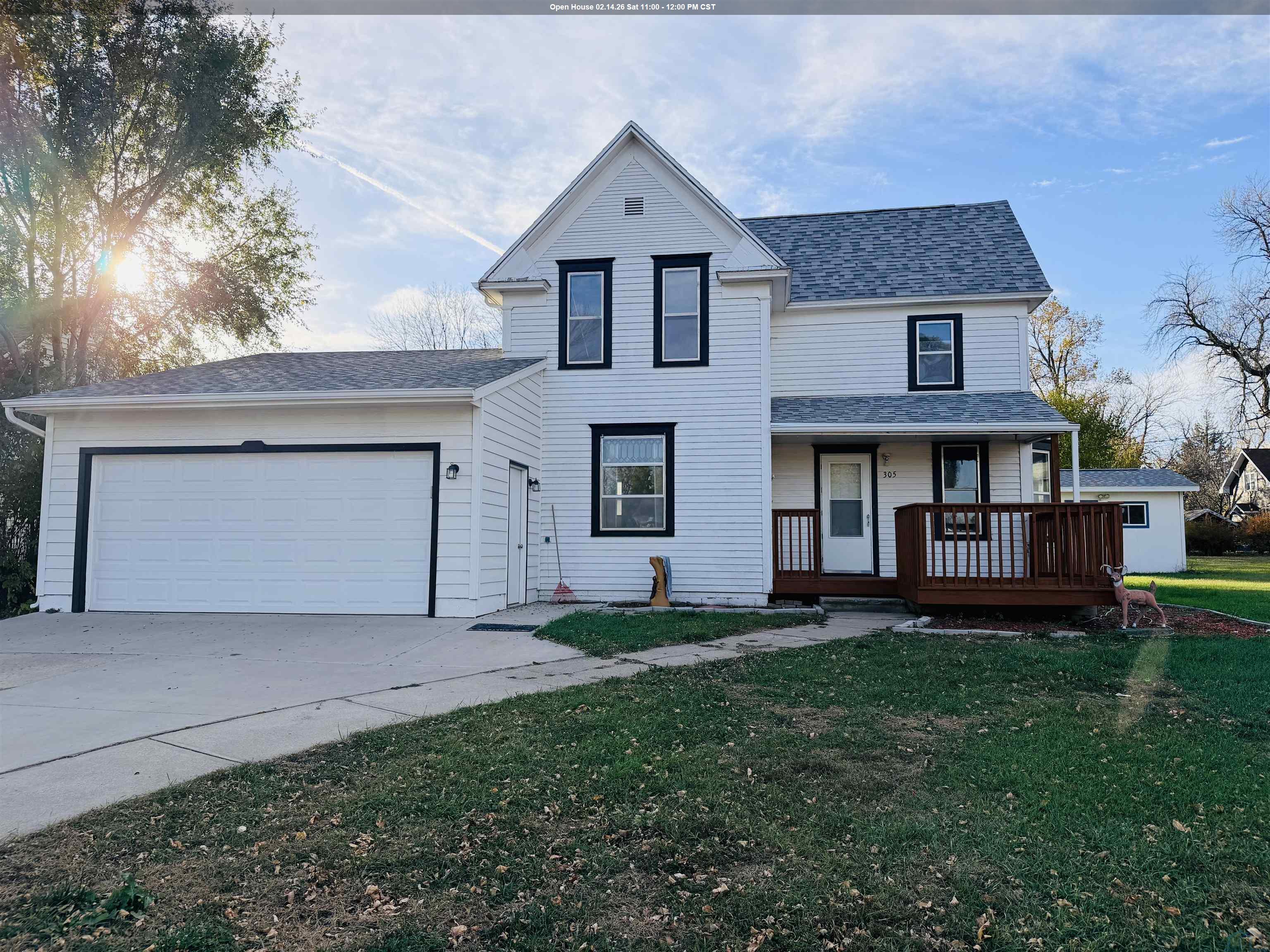 305 N Main St., Lennox, SD 57039 