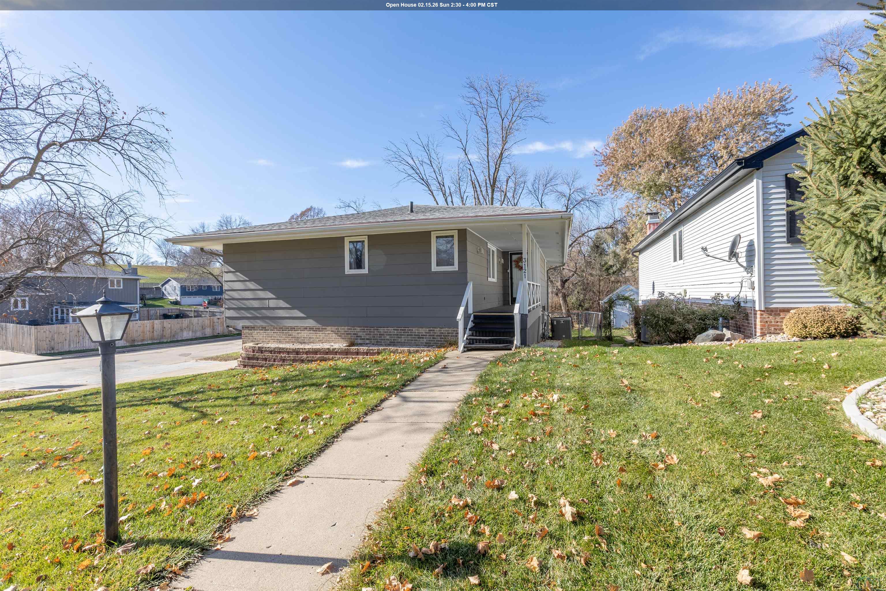 3121 Nicollet St S, Sioux City, IA 51106 