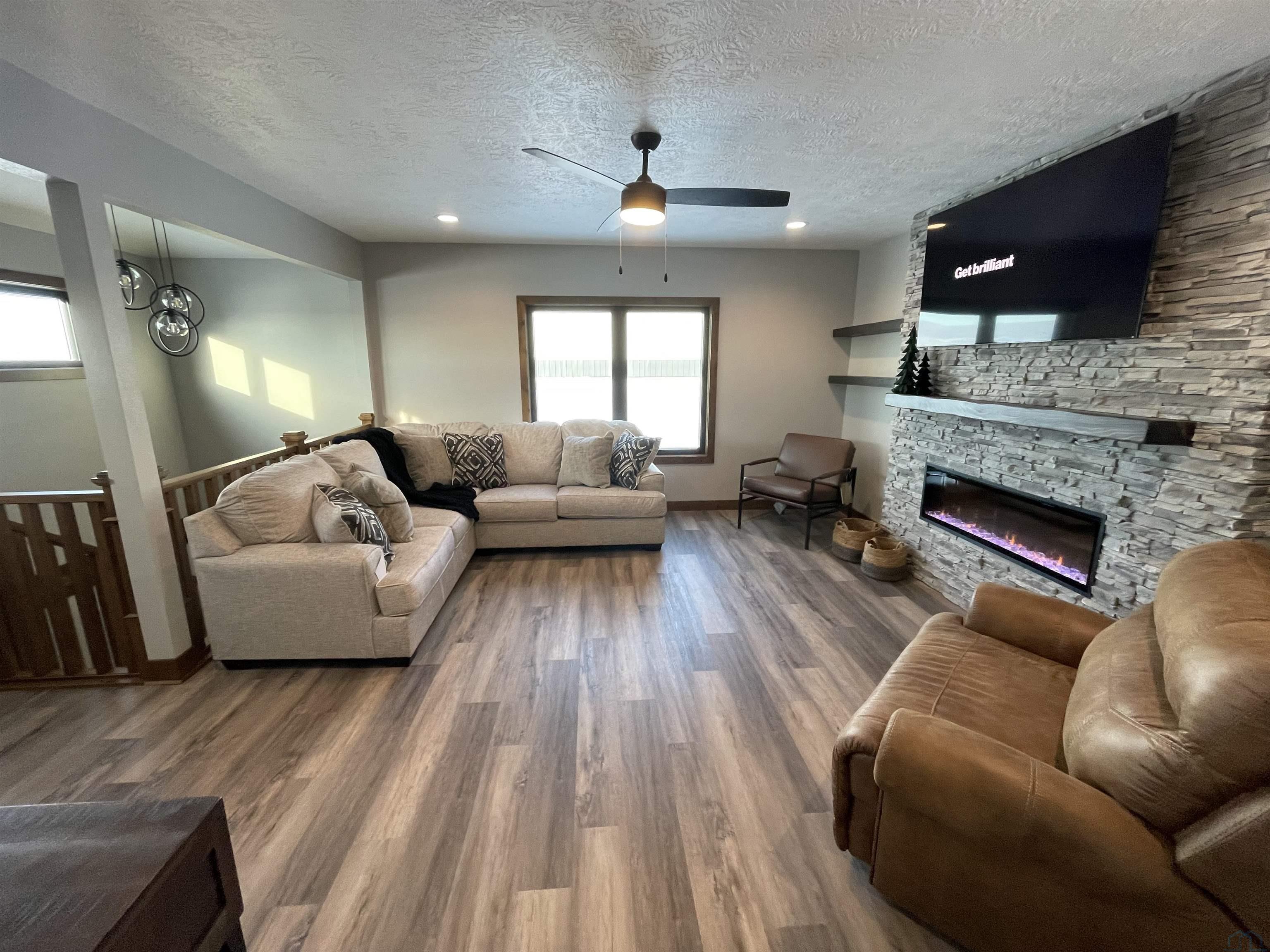 MLS #831087