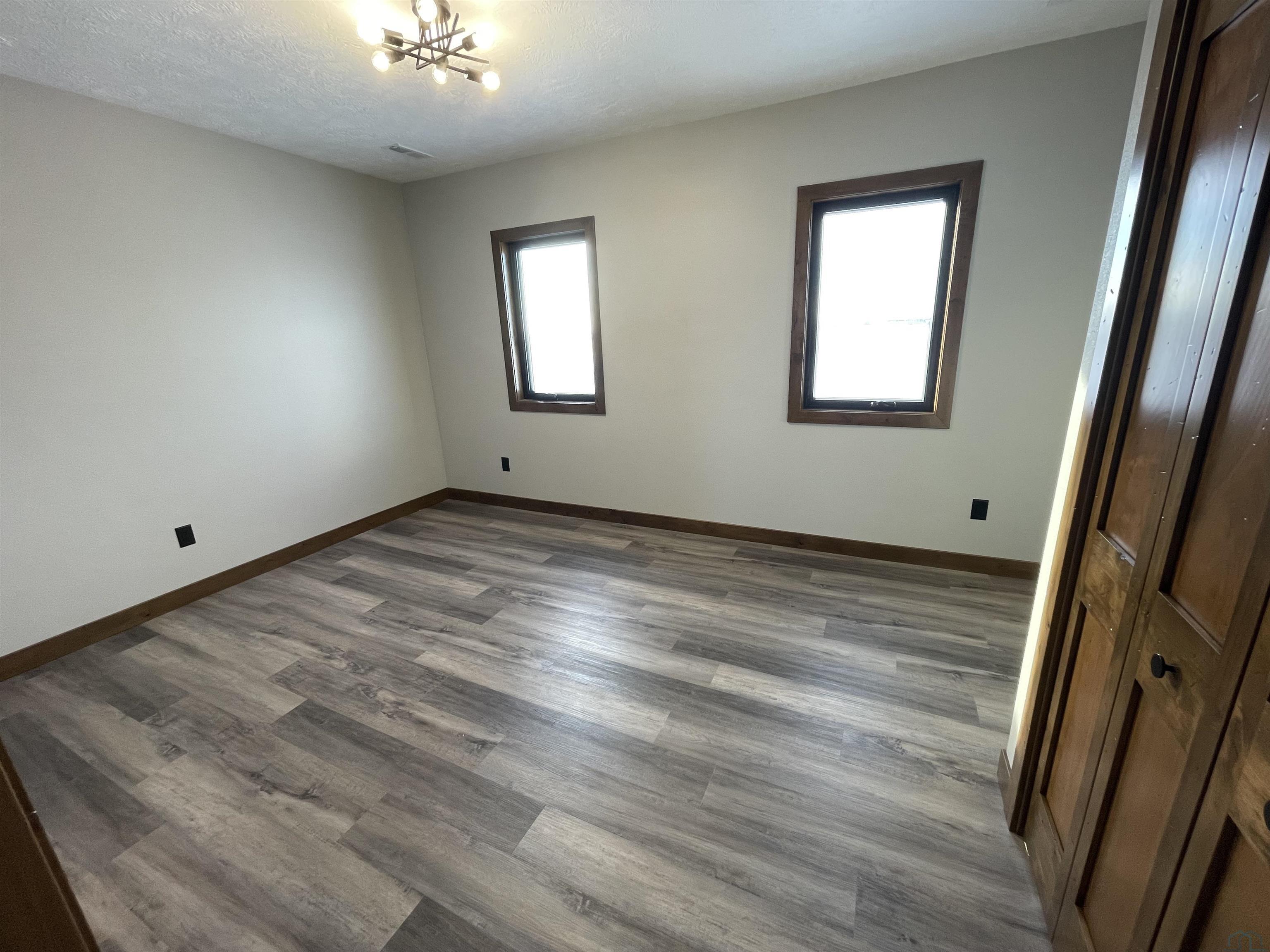 MLS #831087