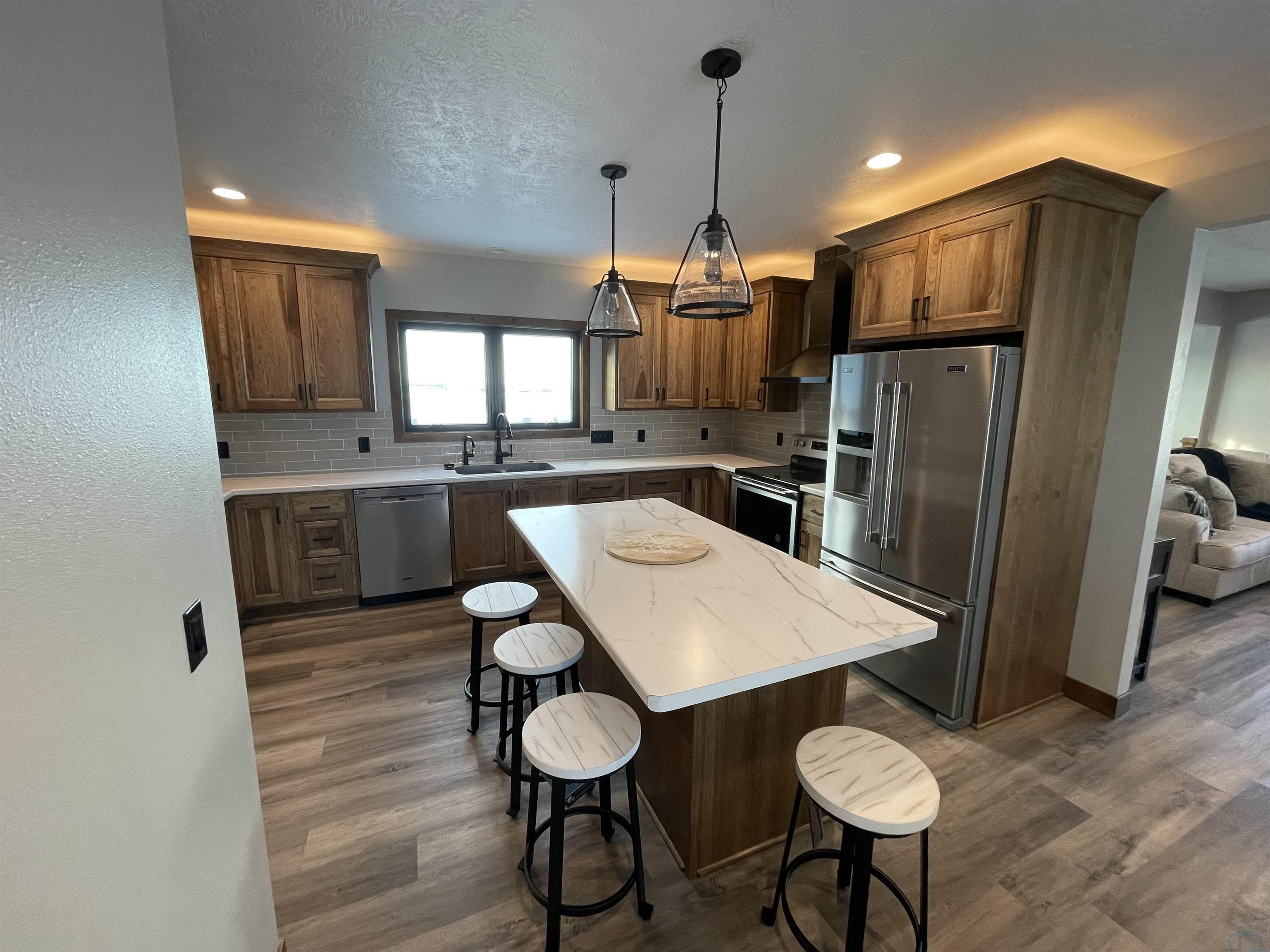 MLS #831087