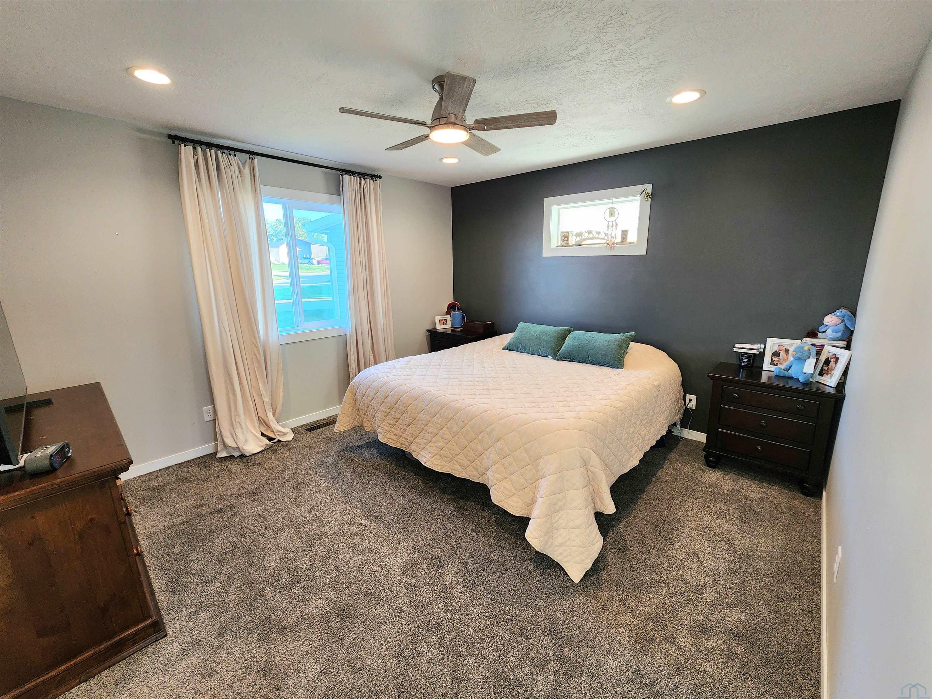 MLS #831089