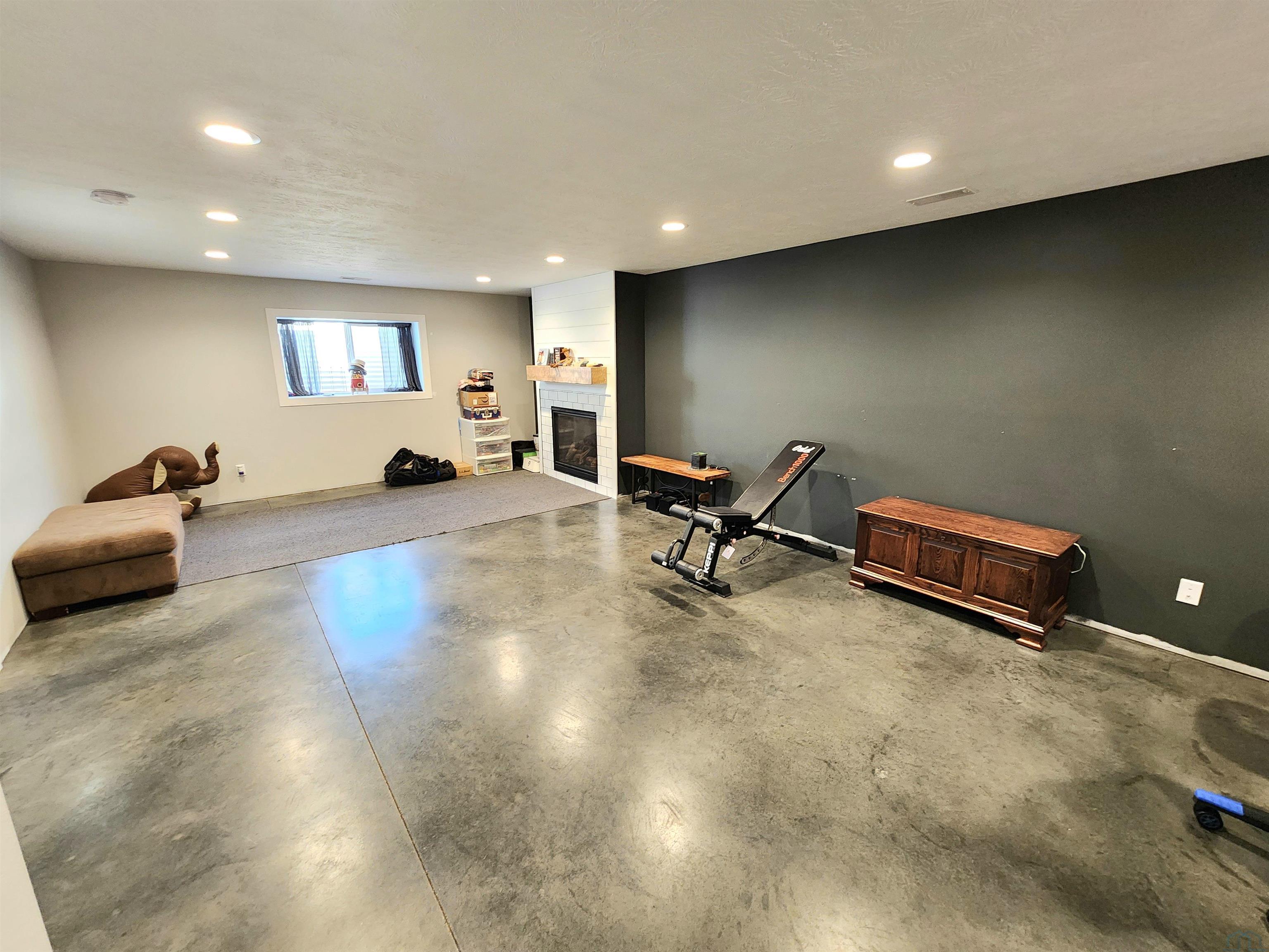 MLS #831089