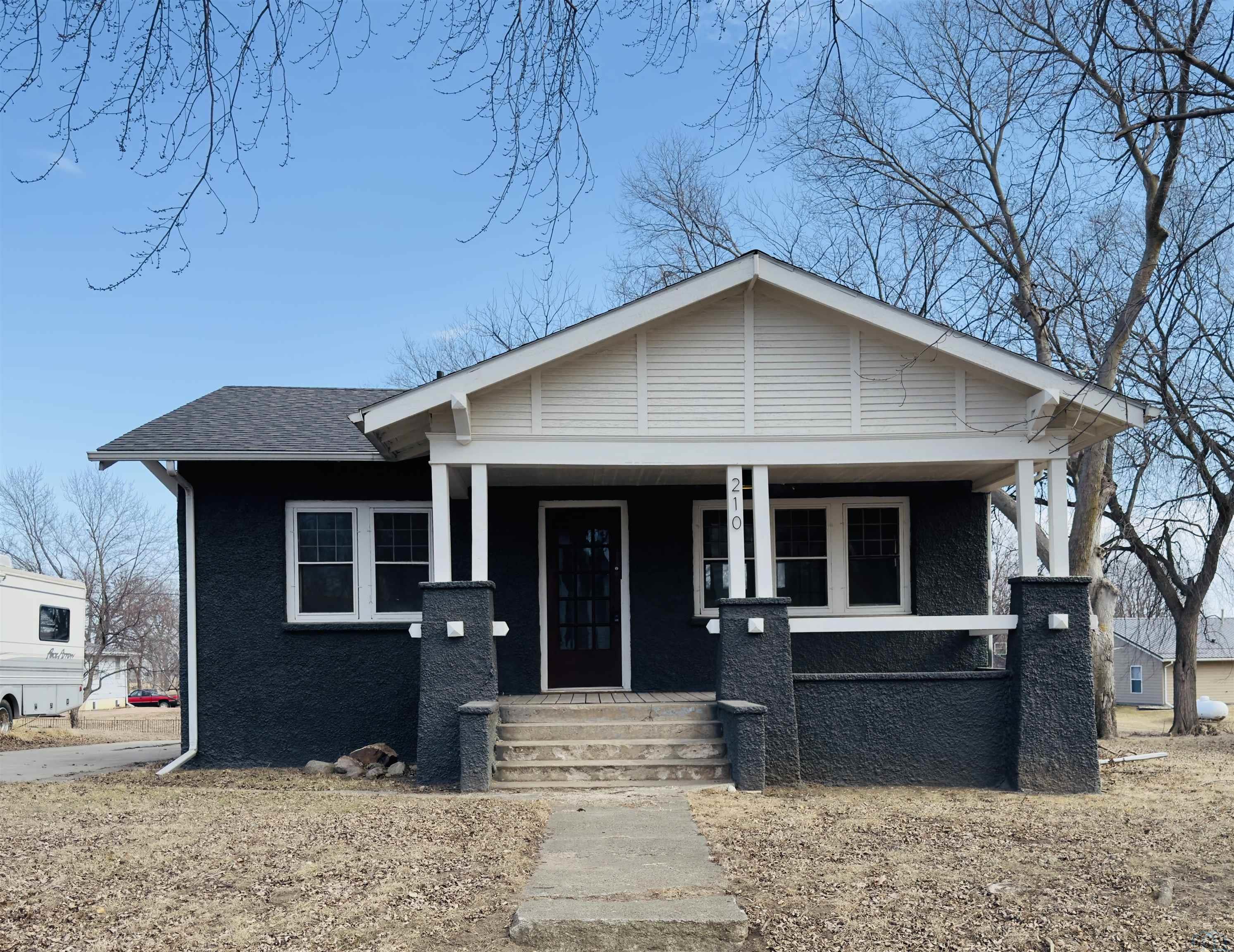 210 S. Clark, Viborg, SD 57070 