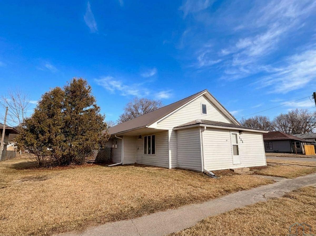 115 Cass Street N, Ponca, NE 68770 