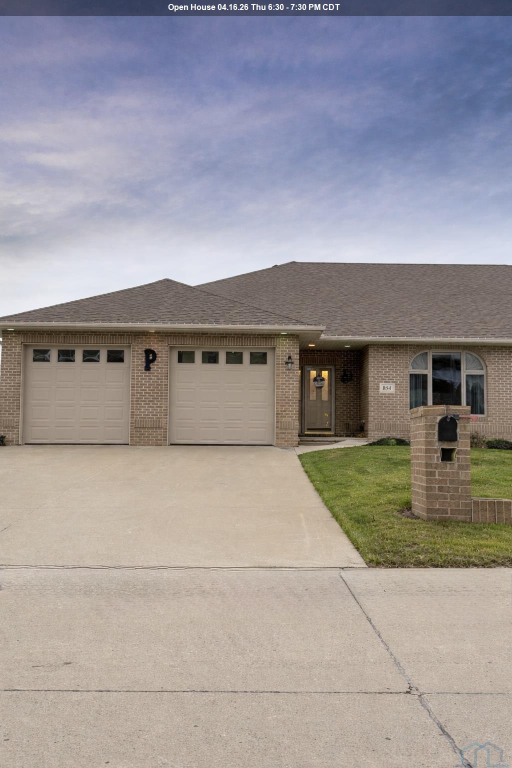 854 Springbrook, Hinton, IA 51024 