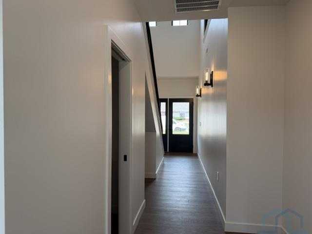15 E Duke St., Vermillion, Northwest Iowa, photo 6