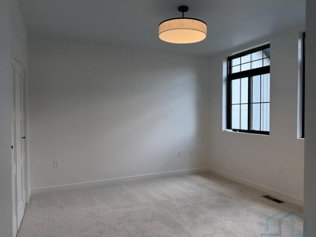 MLS #831260