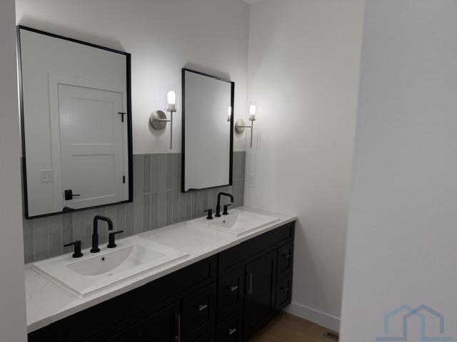 MLS #831260