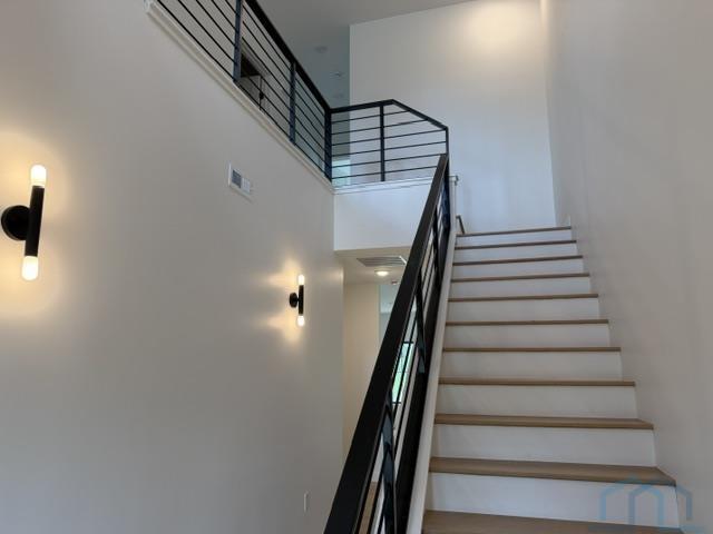 MLS #831260
