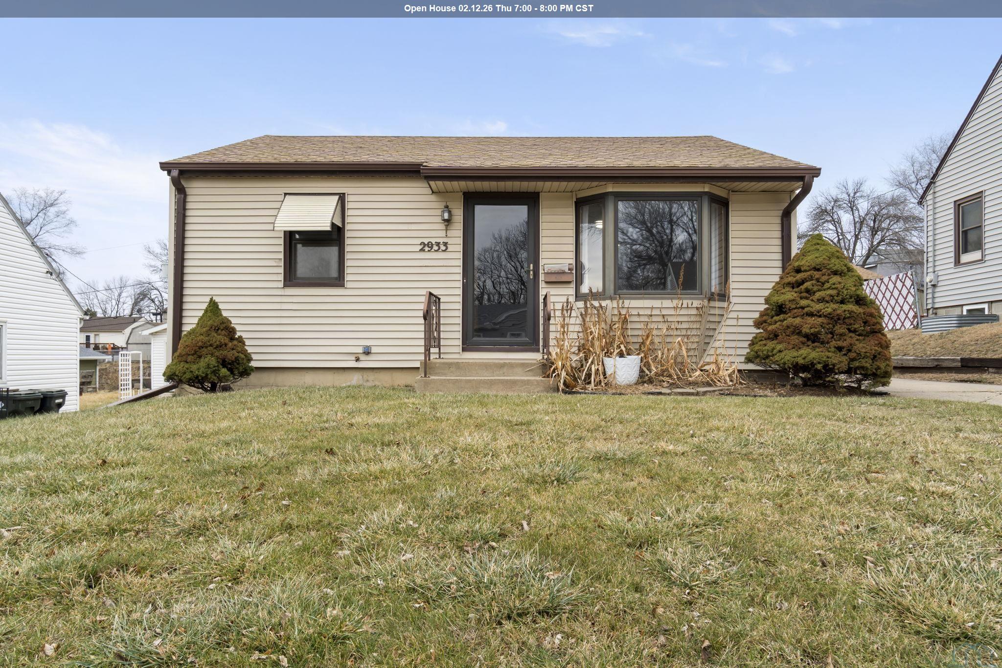 2933 S. Coral St., Sioux City, IA 51106 
