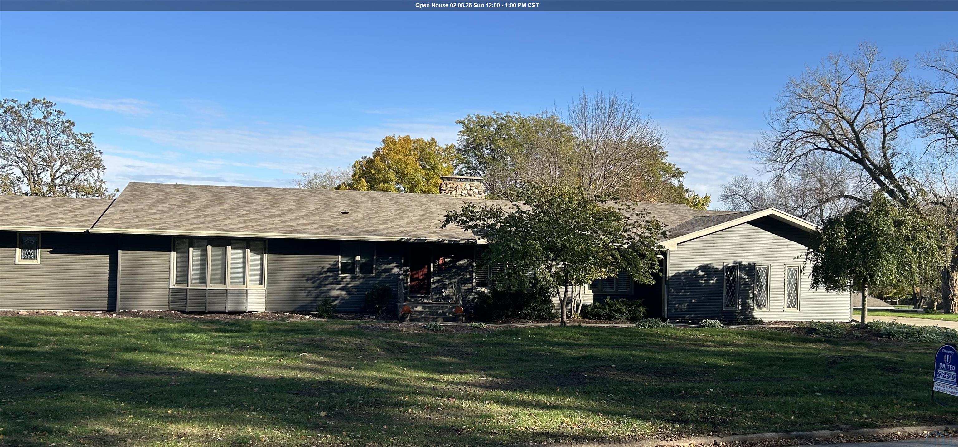 4412 MANOR CIR, Sioux City, IA 51104 