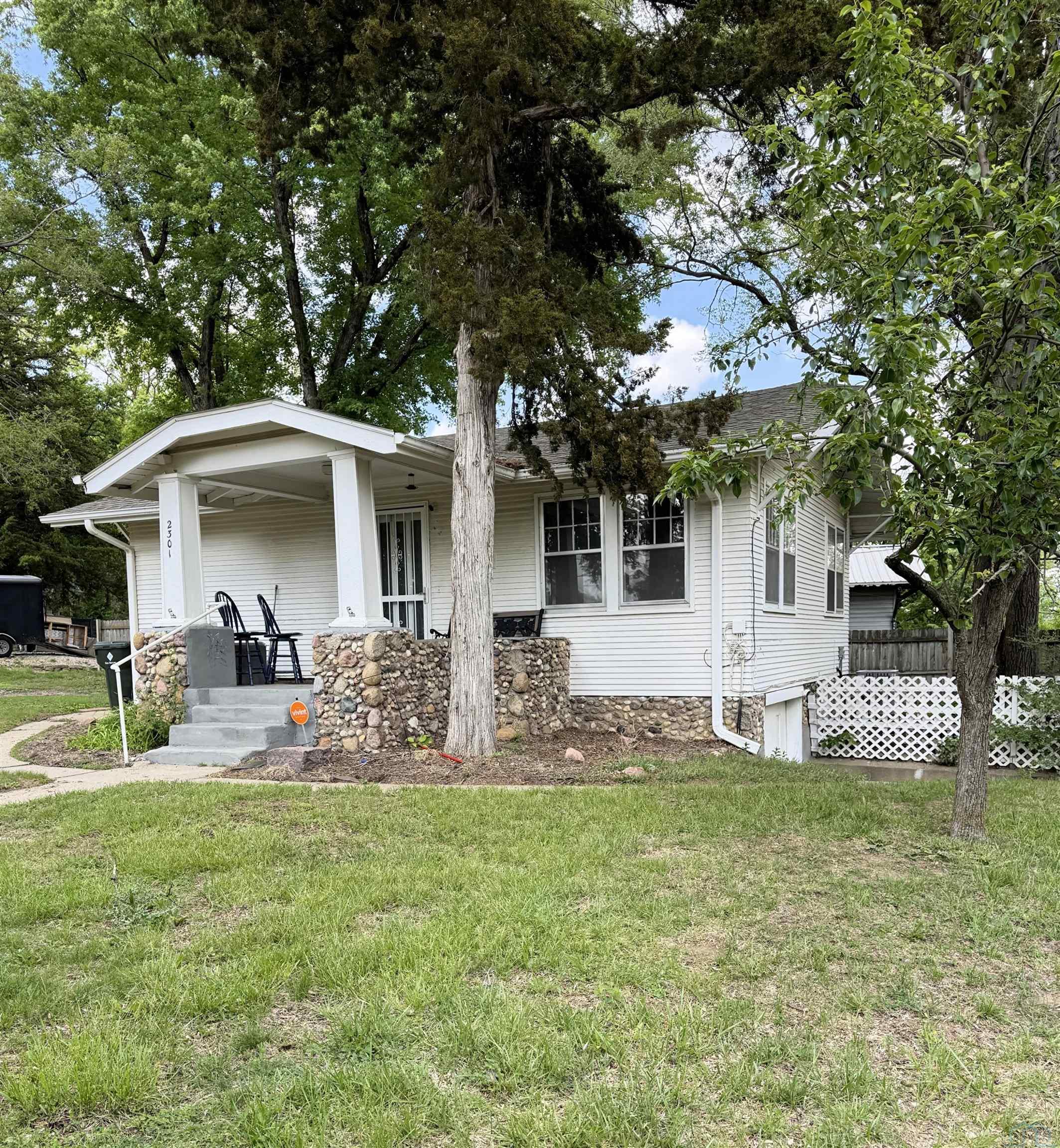 2301 George, Sioux City, IA 51103 