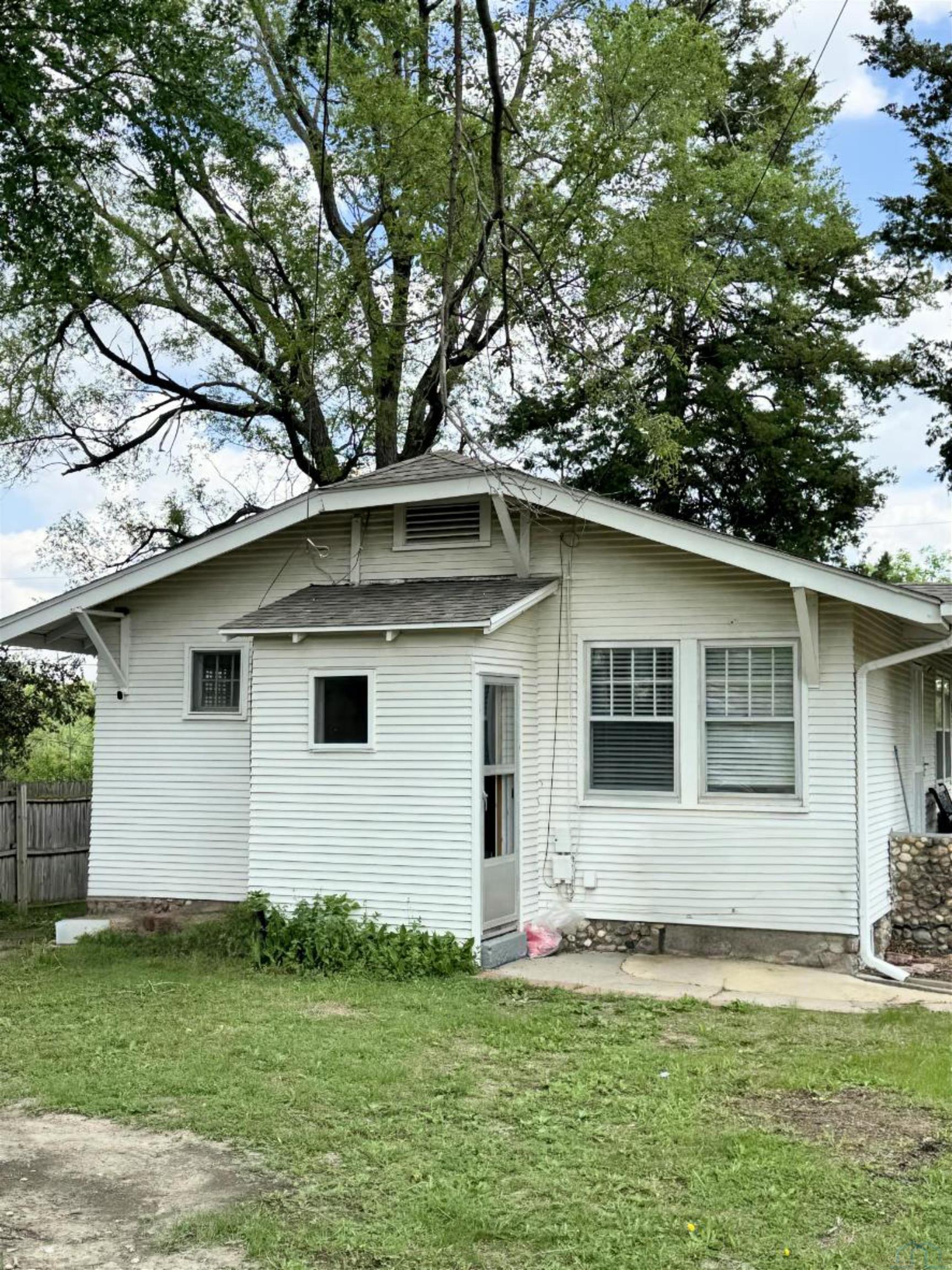 MLS #831478