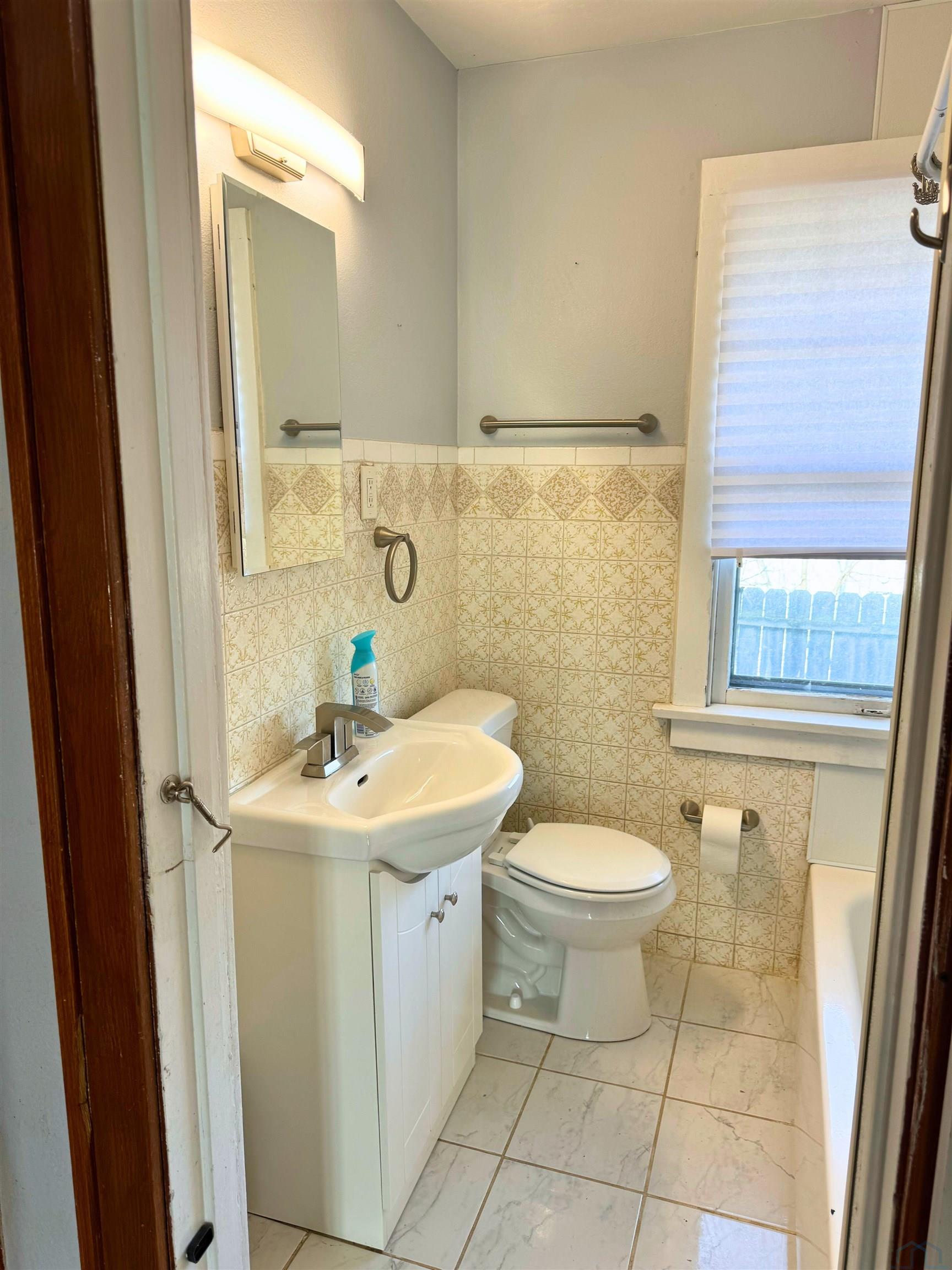 MLS #831478