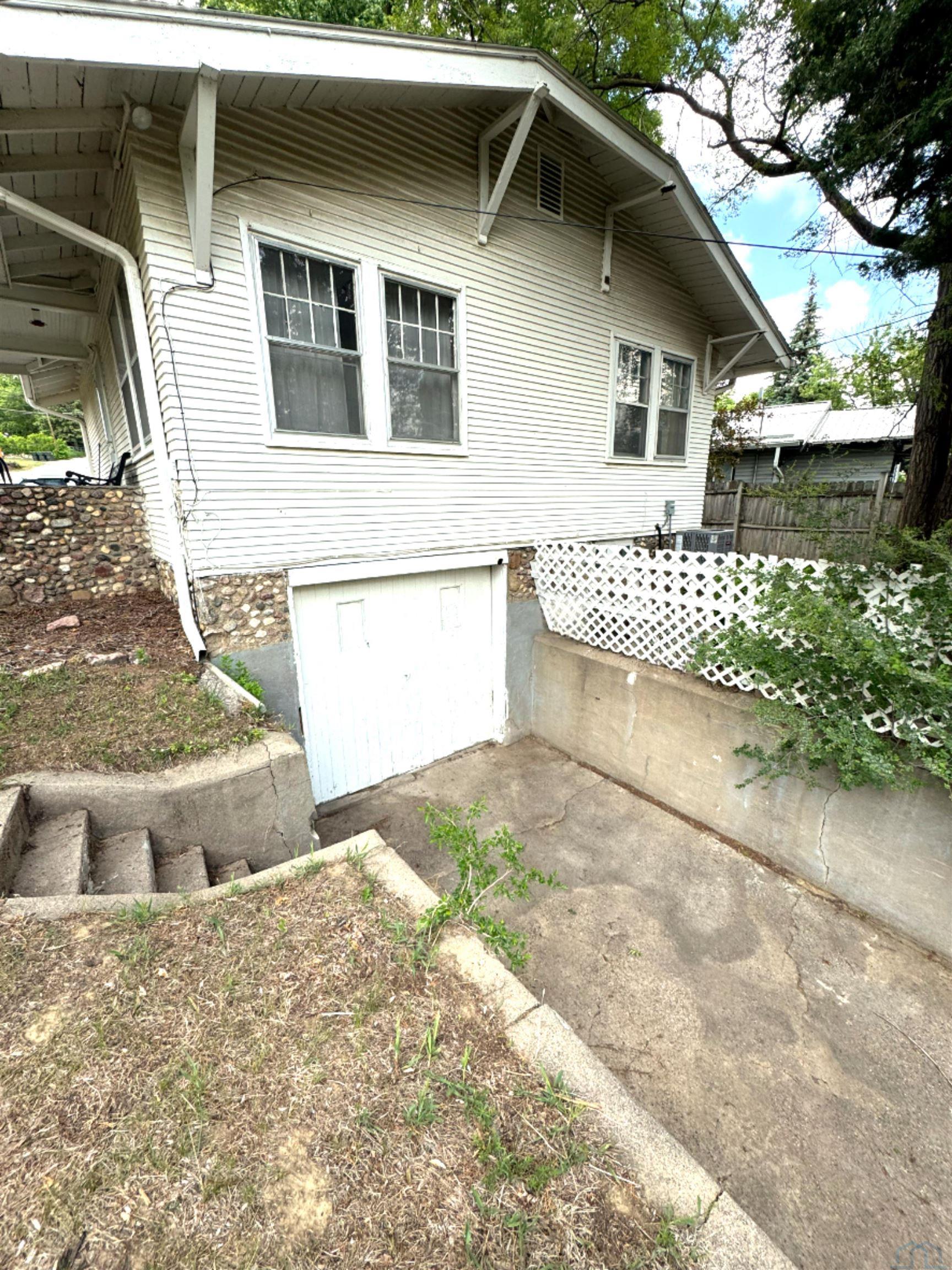 MLS #831478