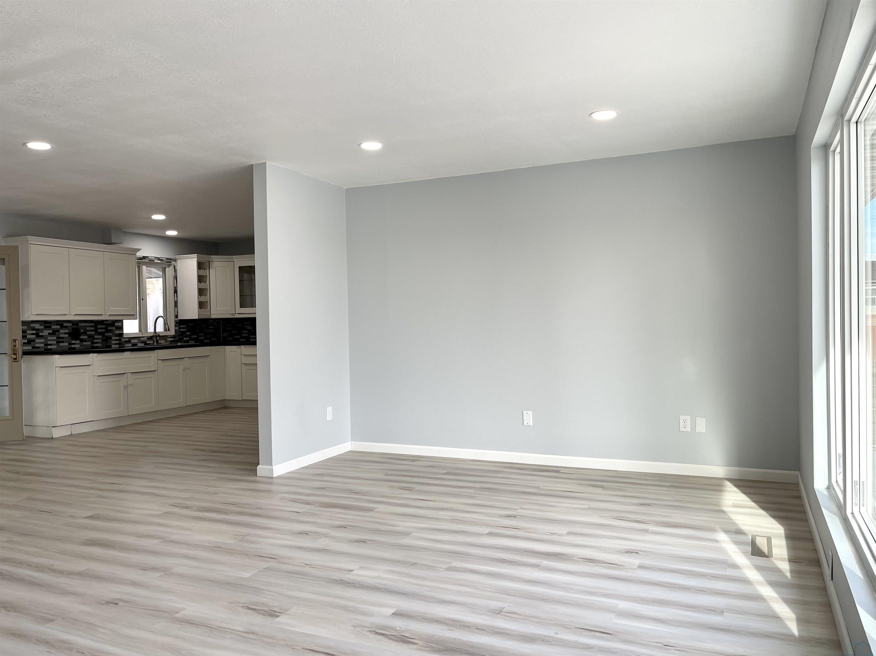 MLS #831653