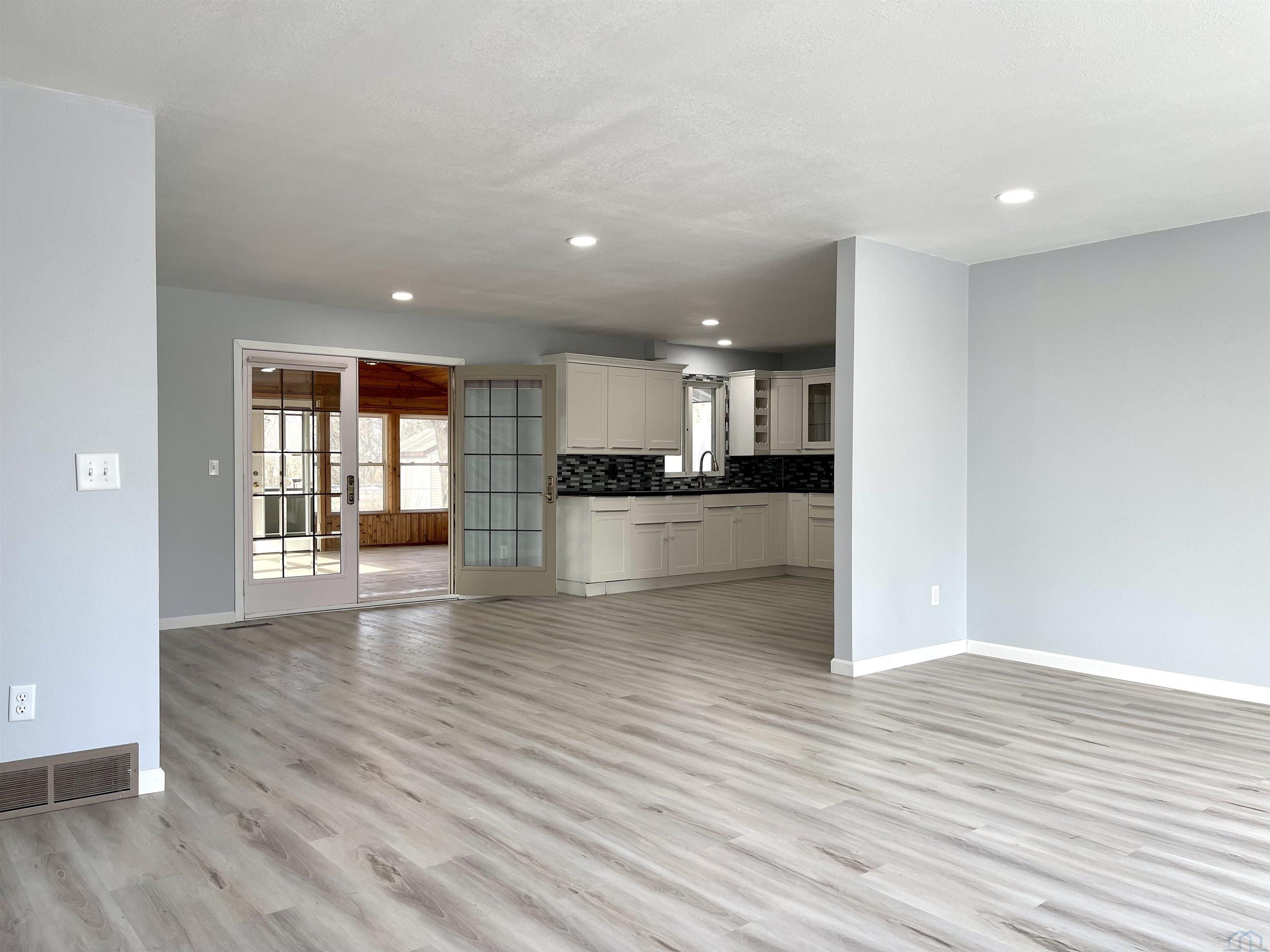 MLS #831653