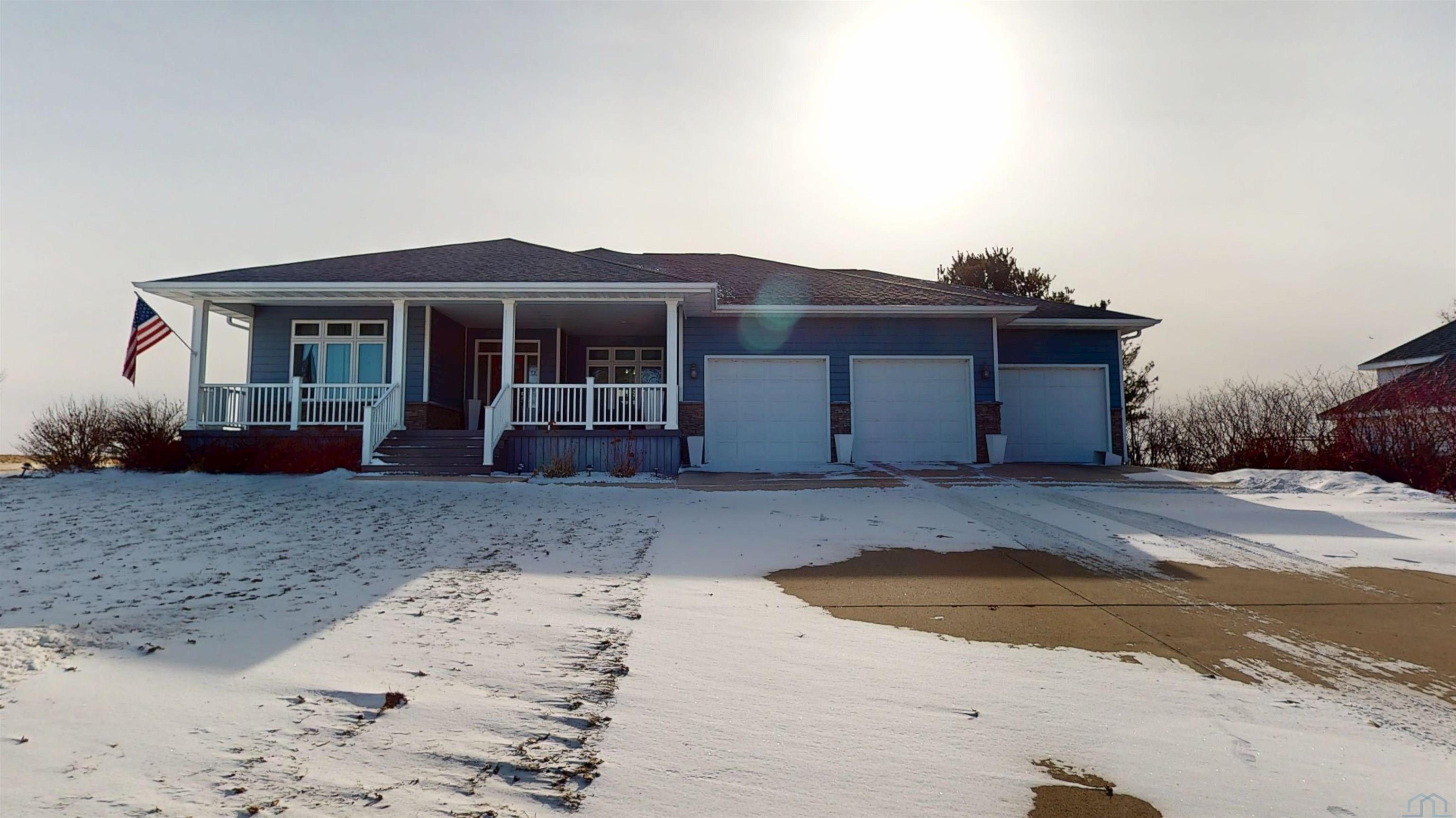 136 PHEASANT AVE, Storm Lake, IA 50588 