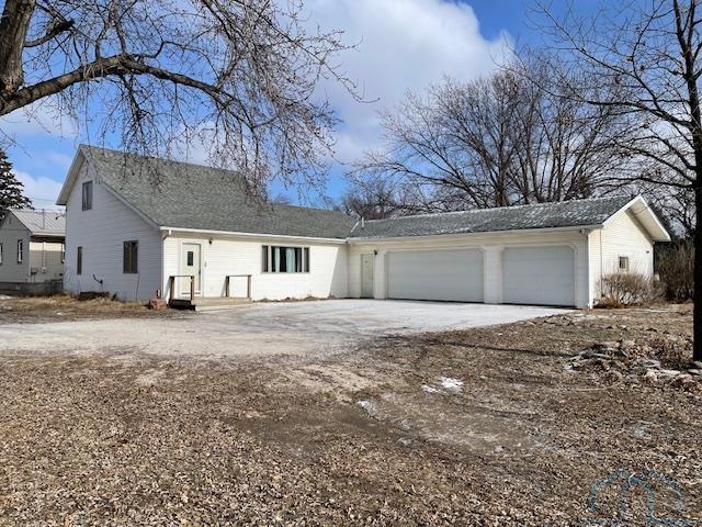 918 Roosevelt N, Cherokee, IA 51012 