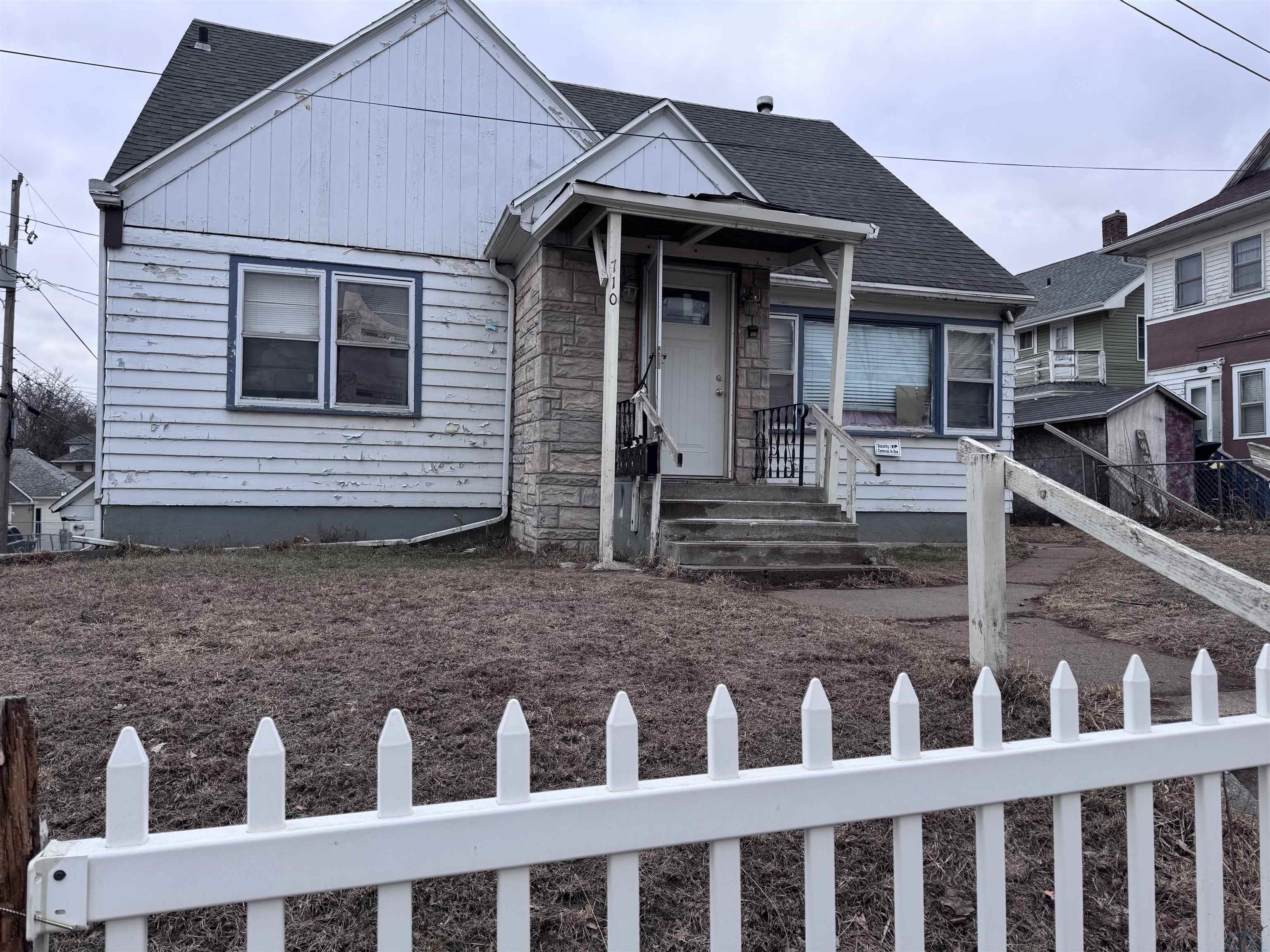 710 18th Street, Sioux City, IA 51105 