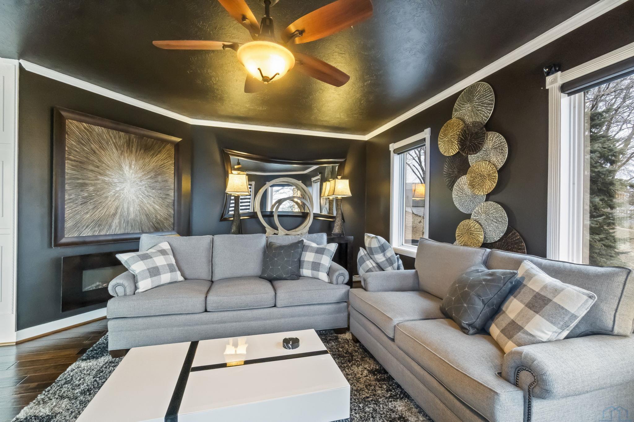 MLS #831694