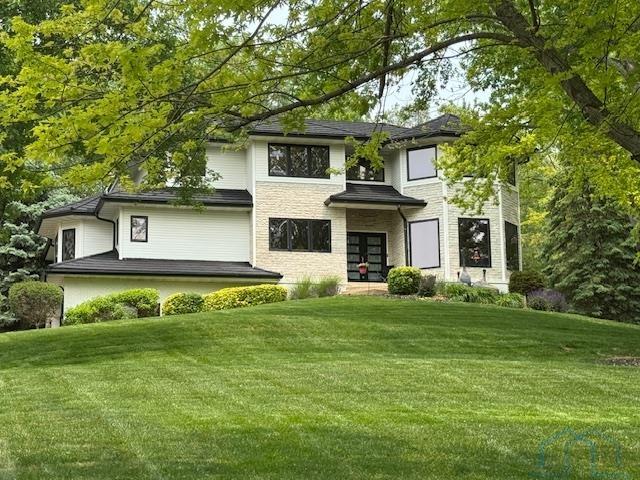 MLS #831694