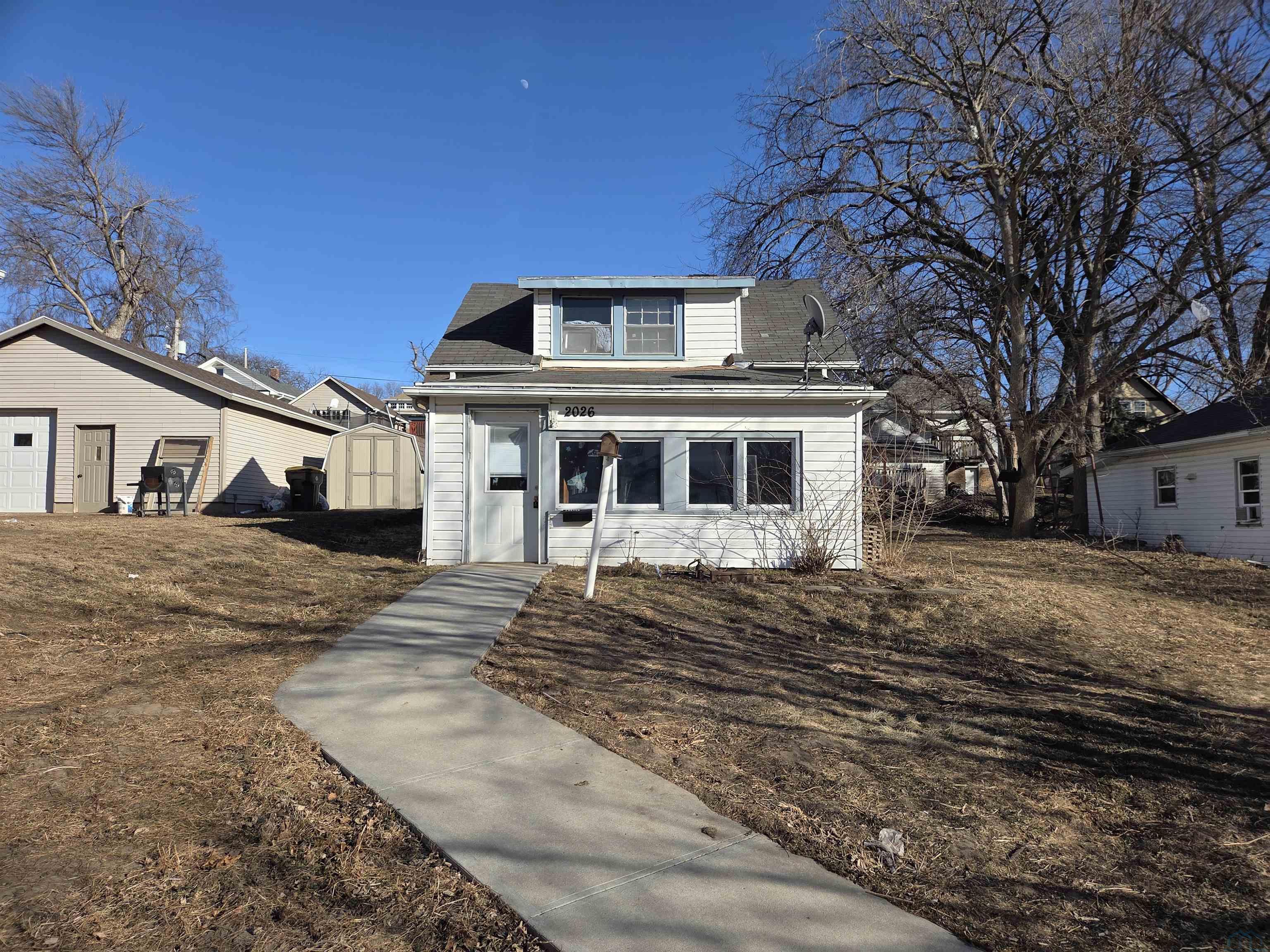 2026 Patterson Street S, Sioux City, IA 51106 