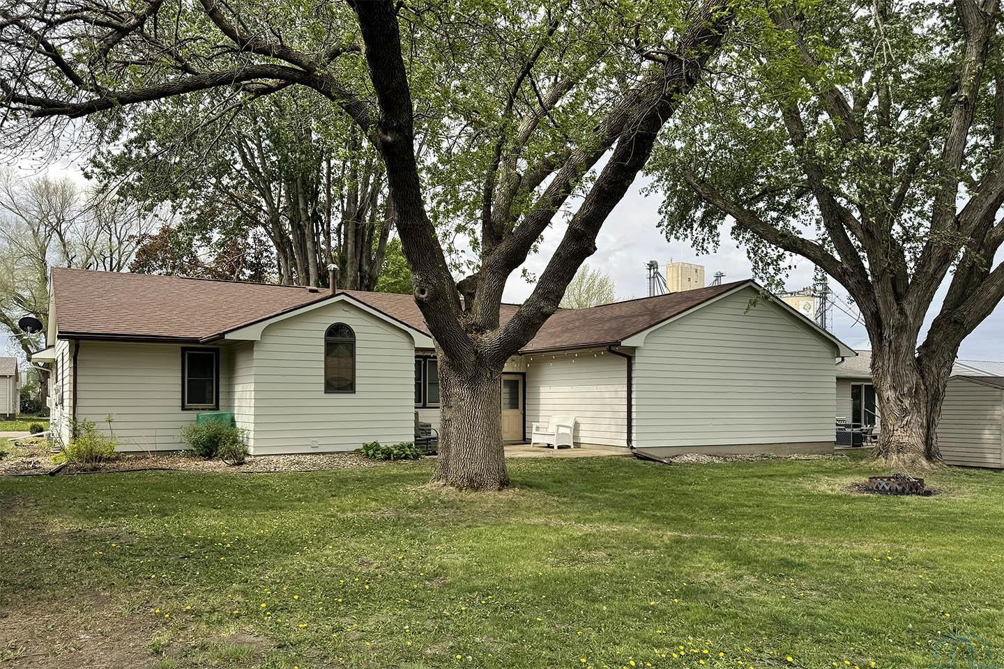 MLS #831712