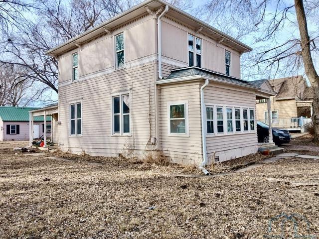 216-216 1/2 High, Vermillion, SD 57069 