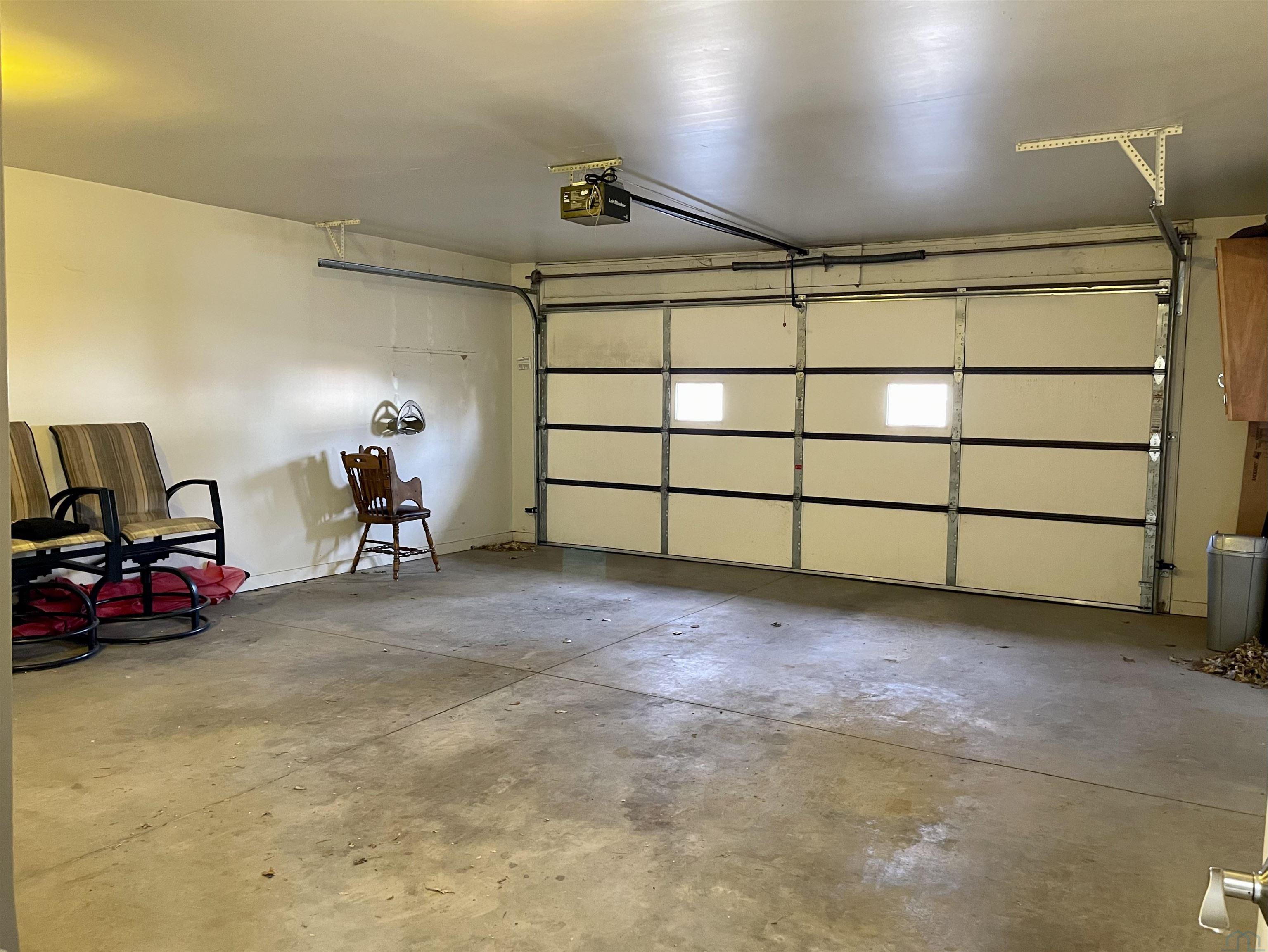 MLS #831757