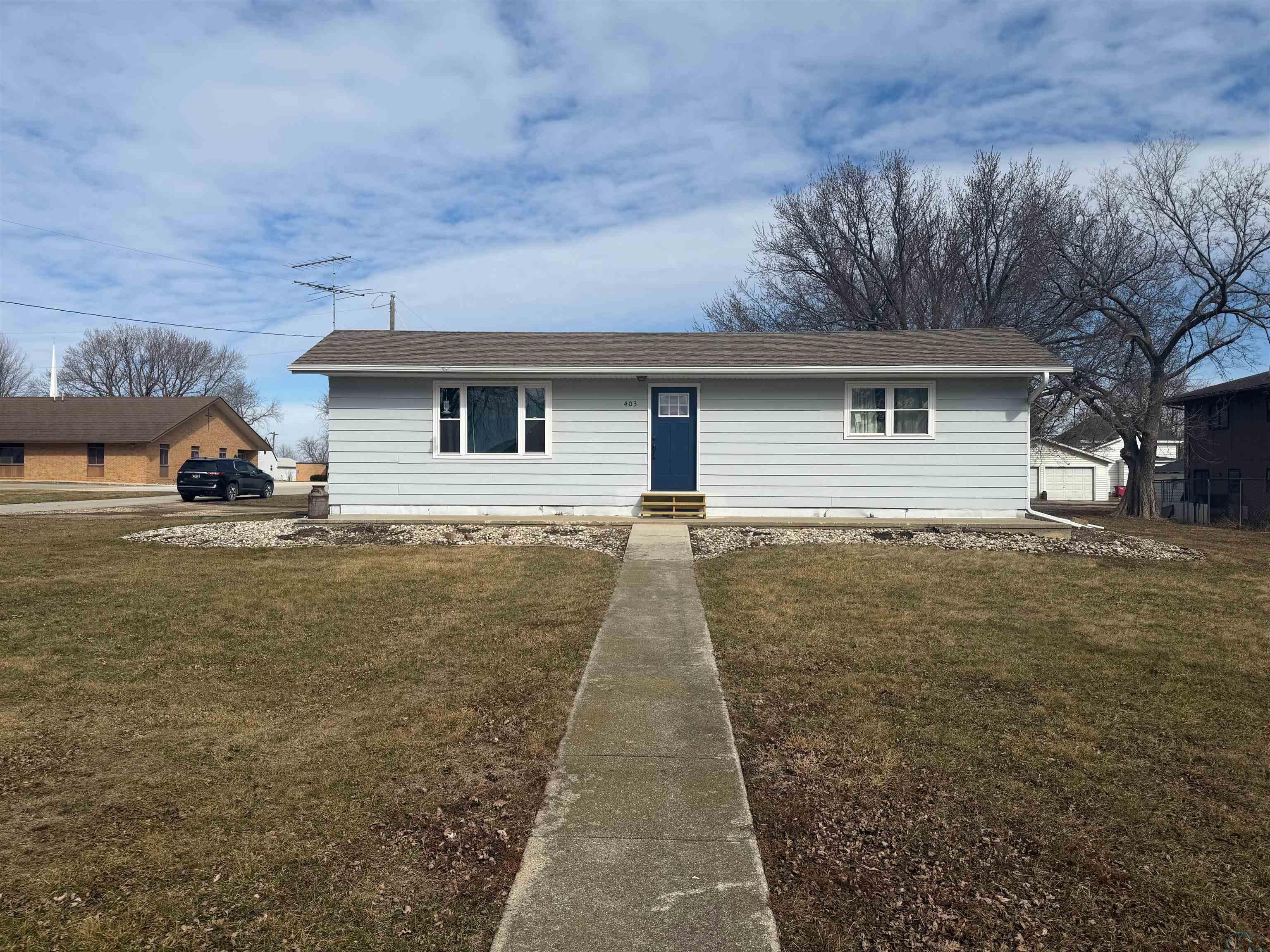 403 Fletcher Avenue, Archer, IA 51231 