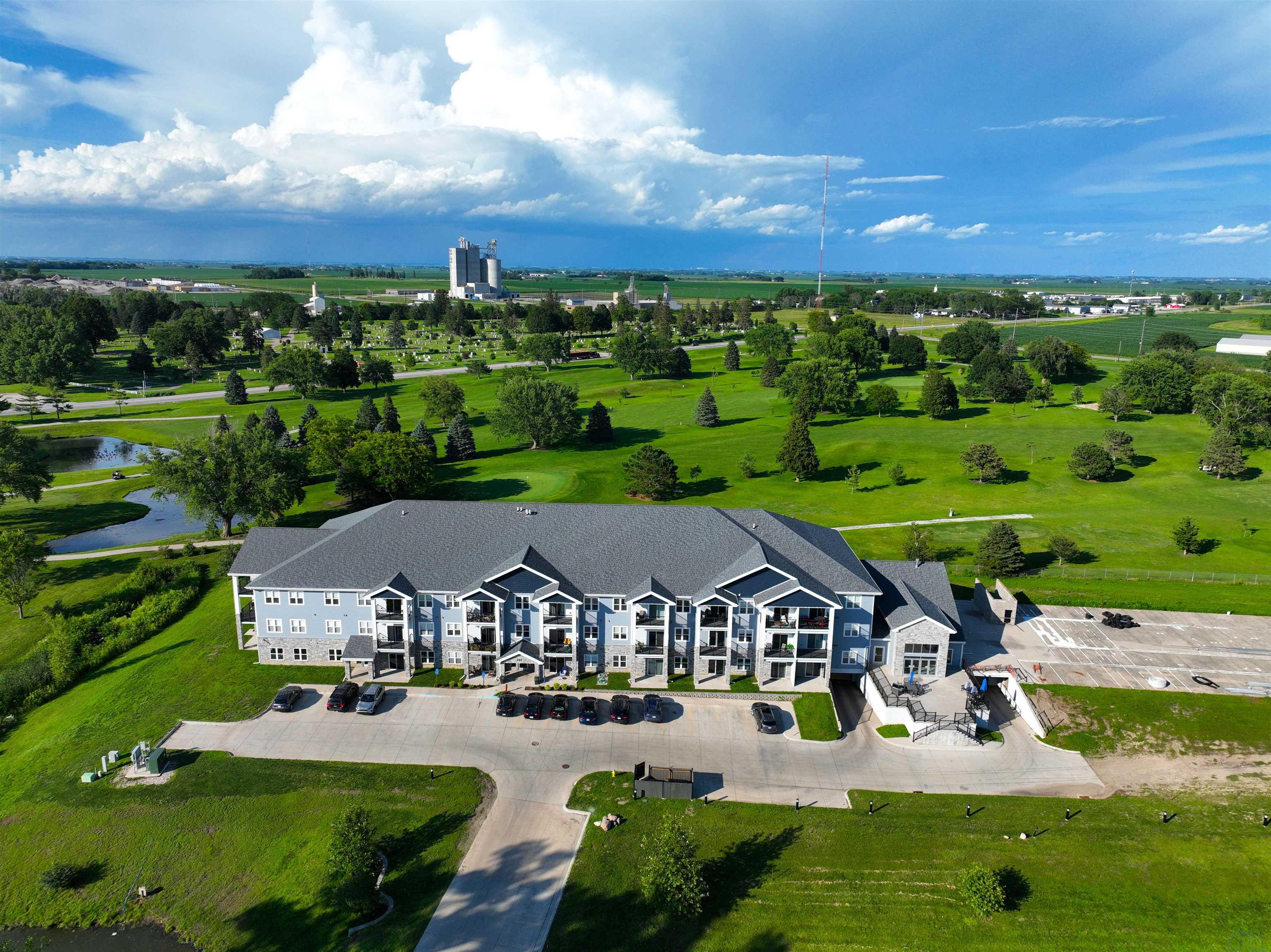 201 Sunrise Park Rd. #211, Storm Lake, IA 50588 